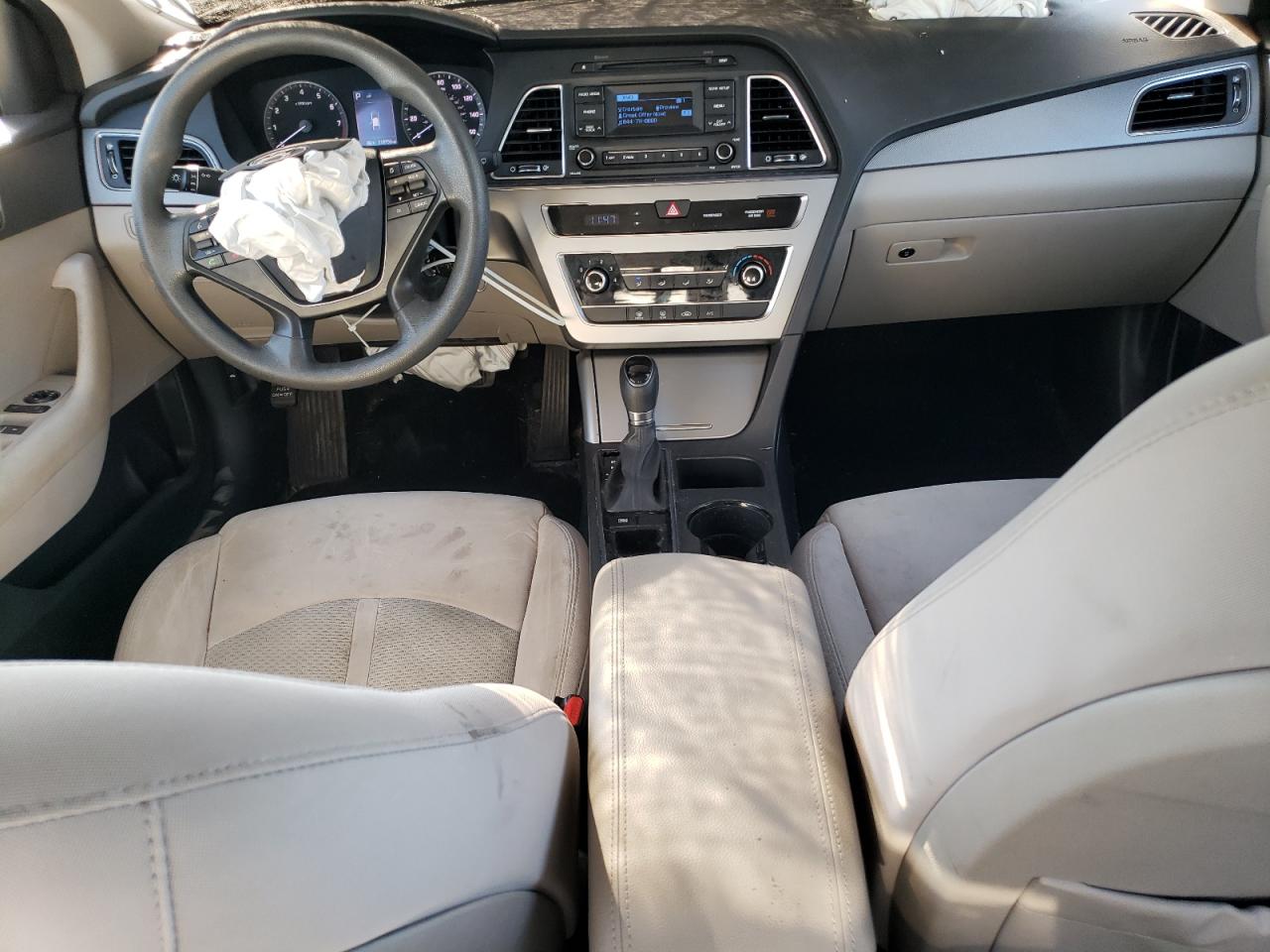 2015 Hyundai Sonata - Image 8
