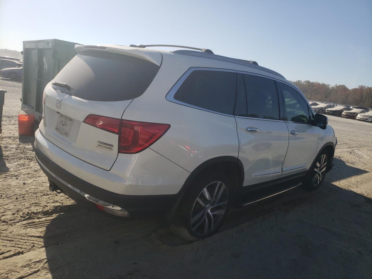 2016 Honda Pilot - Image 3