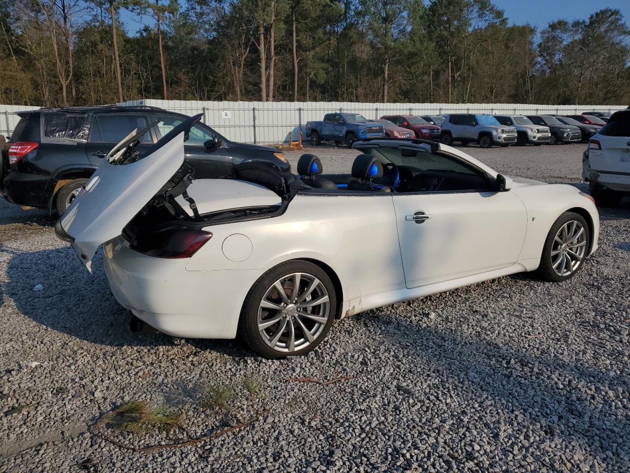 2009 Infiniti G - Image 3