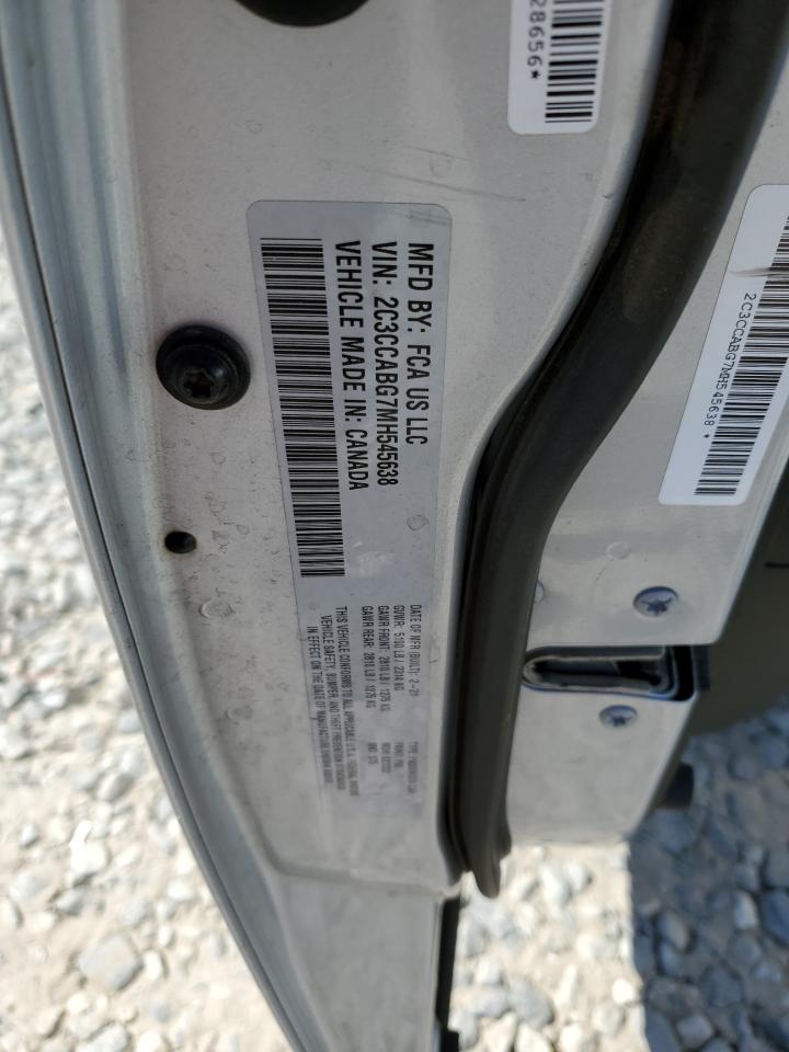 2021 Chrysler 300 - Image 13