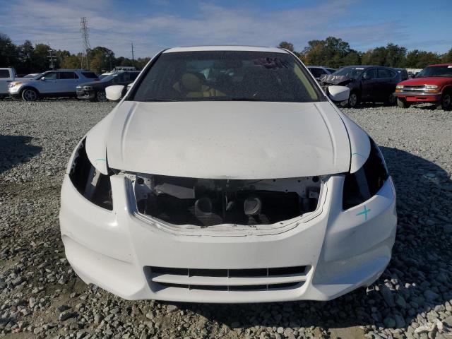 Sedans HONDA ACCORD 2012 White