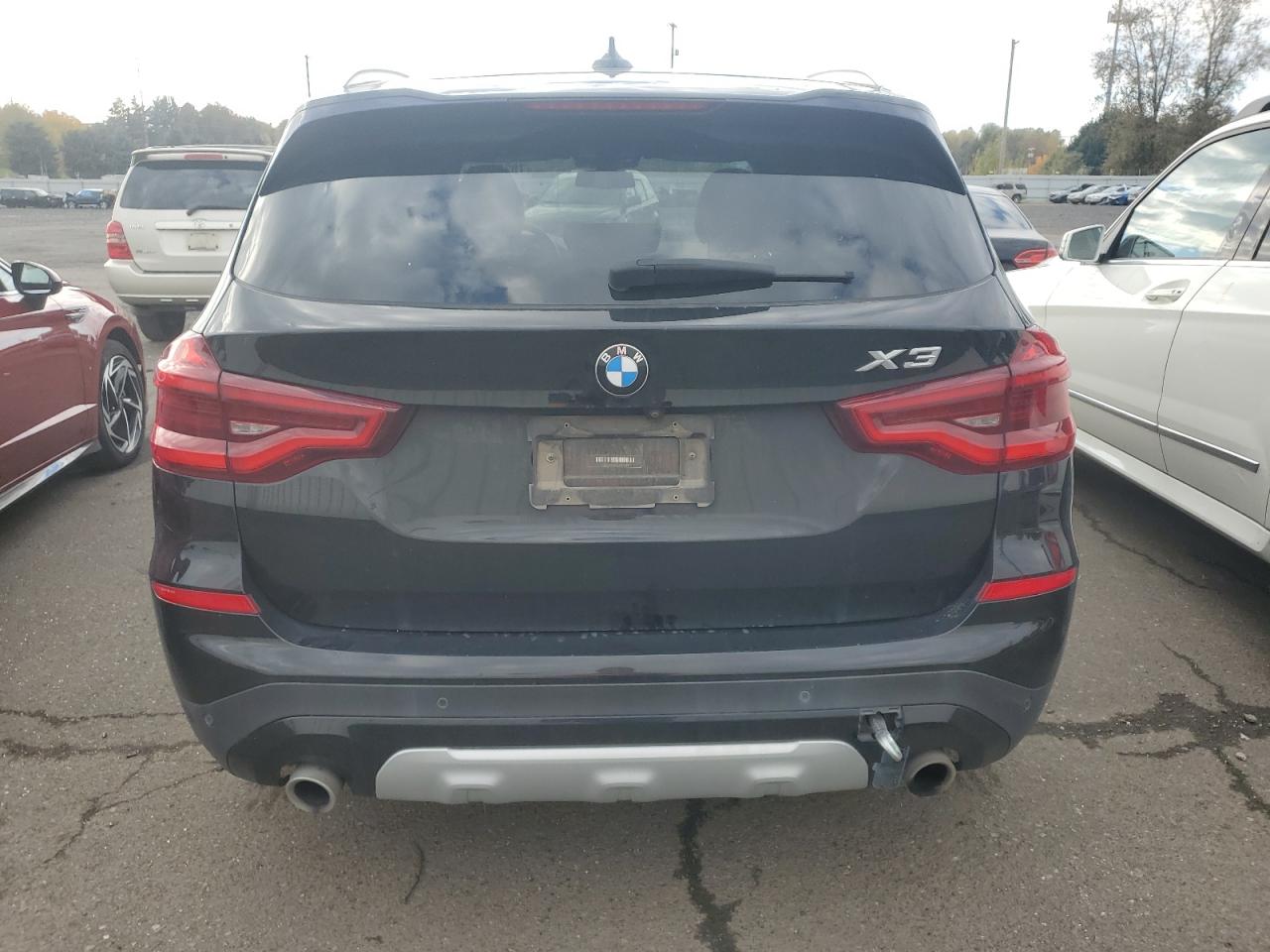 VIN 5UXTR9C51JLD64623 2018 BMW X3 no.6