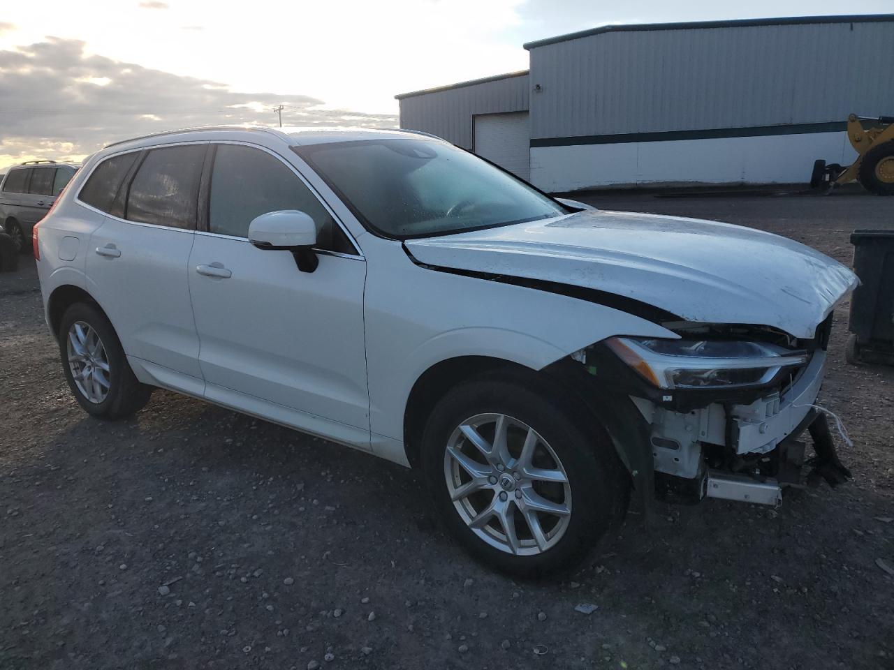 2020 Volvo XC60 - Image 4