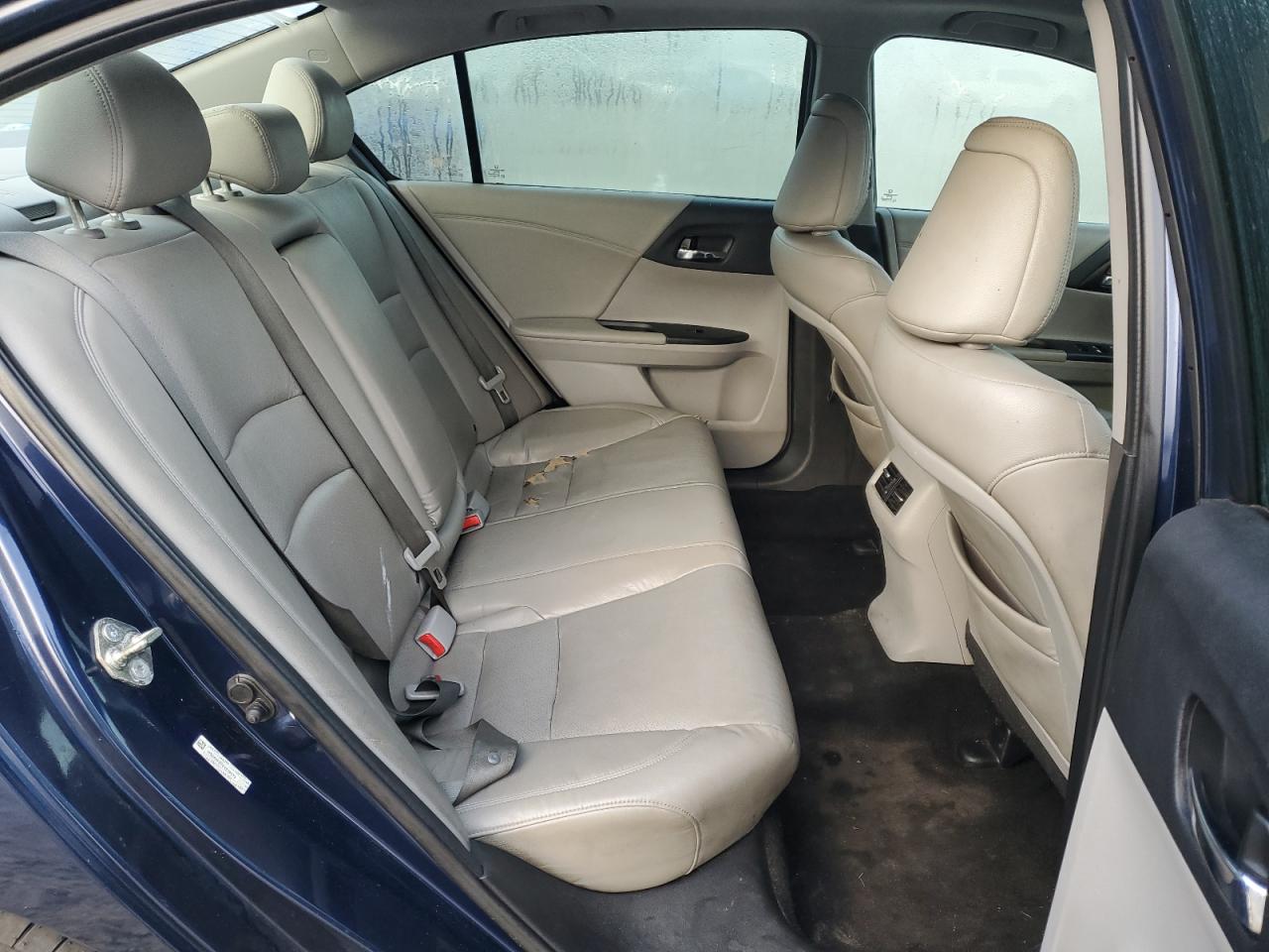 2014 Honda Accord - Image 10