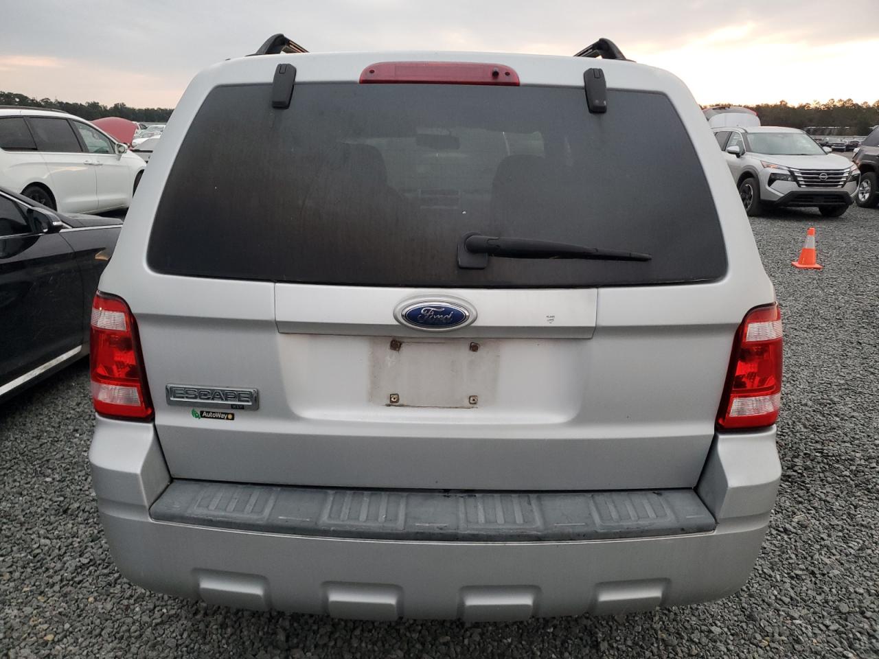 1FMCU03158KC08425 2008 Ford Escape Xlt