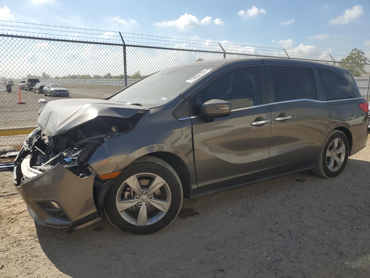 2018 Honda Odyssey - Image 1