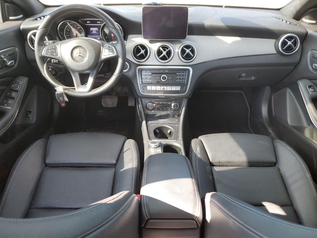 2018 Mercedes-Benz CLA-klasse - Image 8