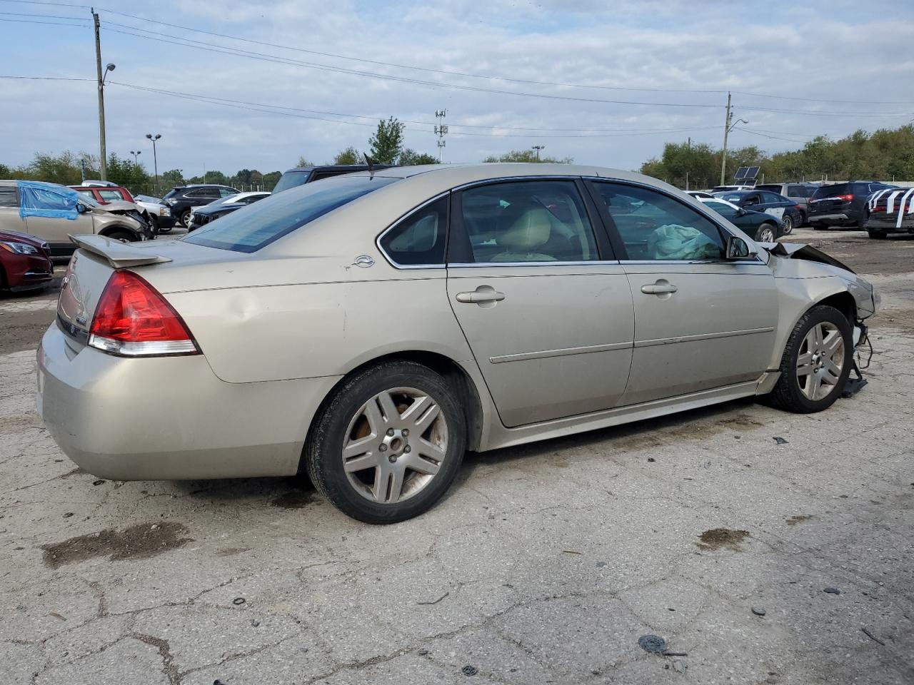 2009 Chevrolet Impala - Image 3