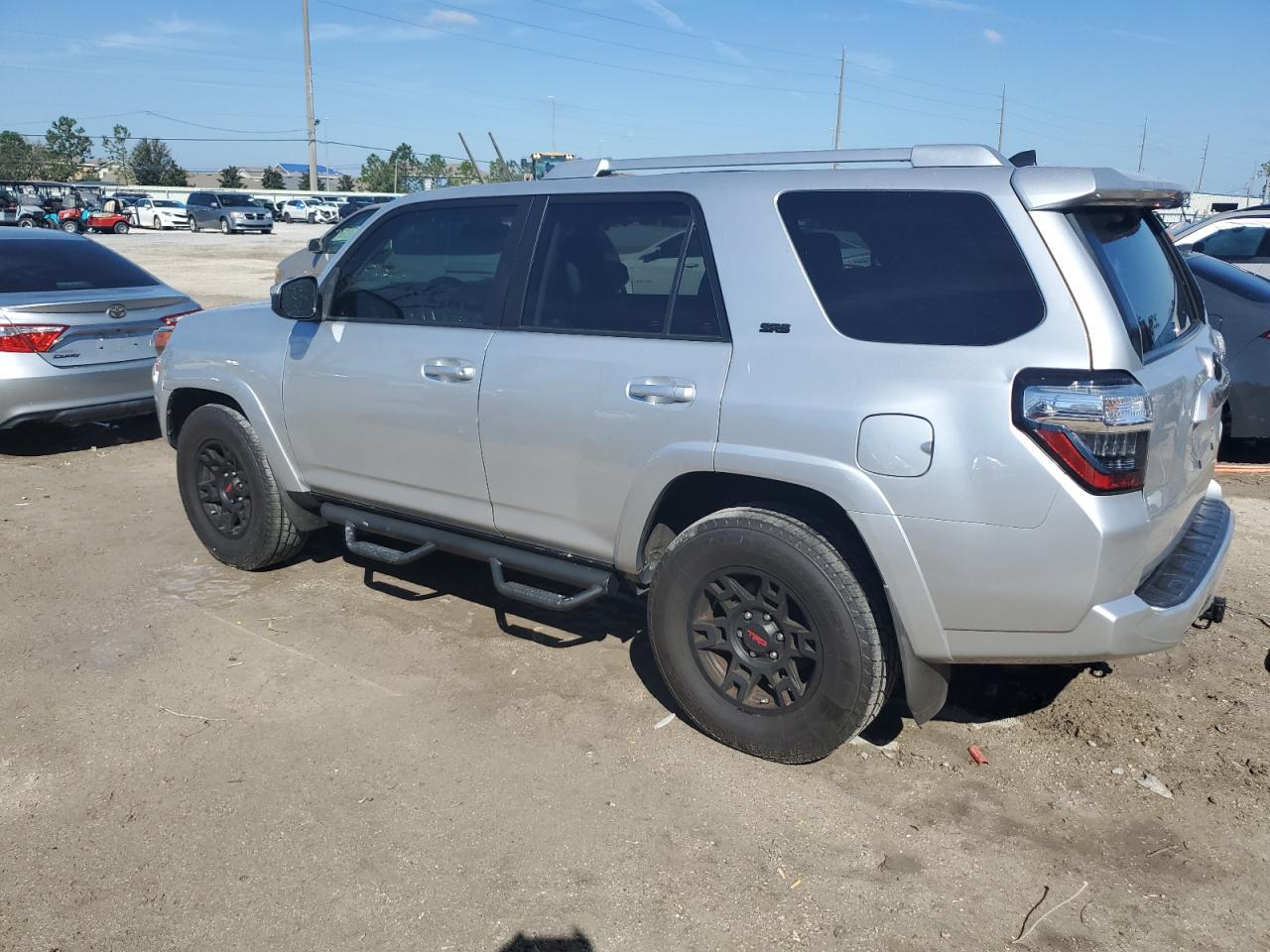 2017 Toyota 4Runner - Image 2