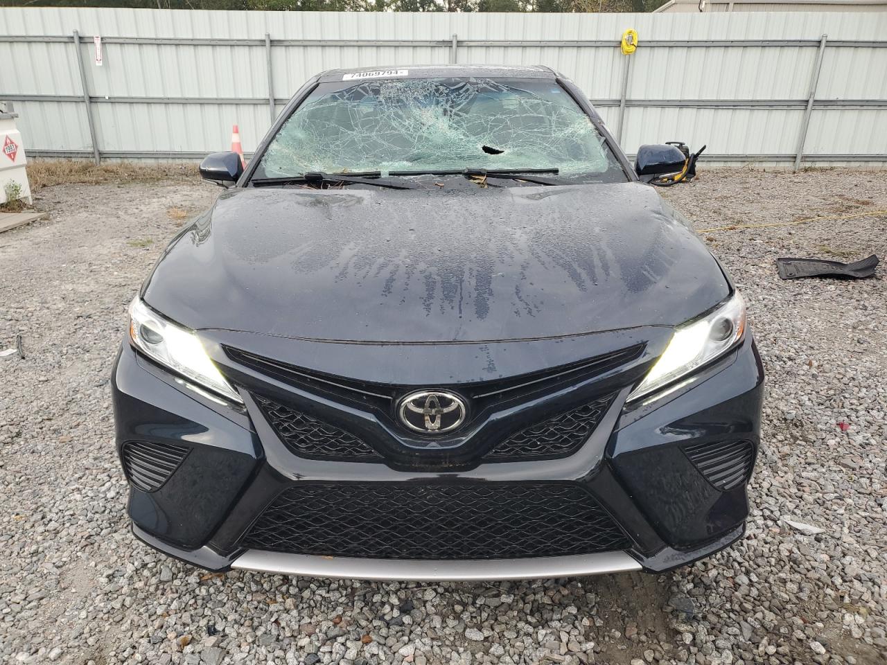 2020 Toyota Camry - Image 5