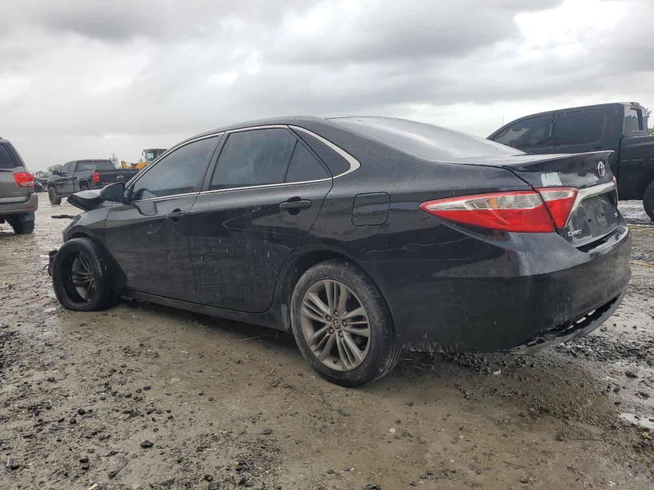 2015 Toyota Camry - Image 2