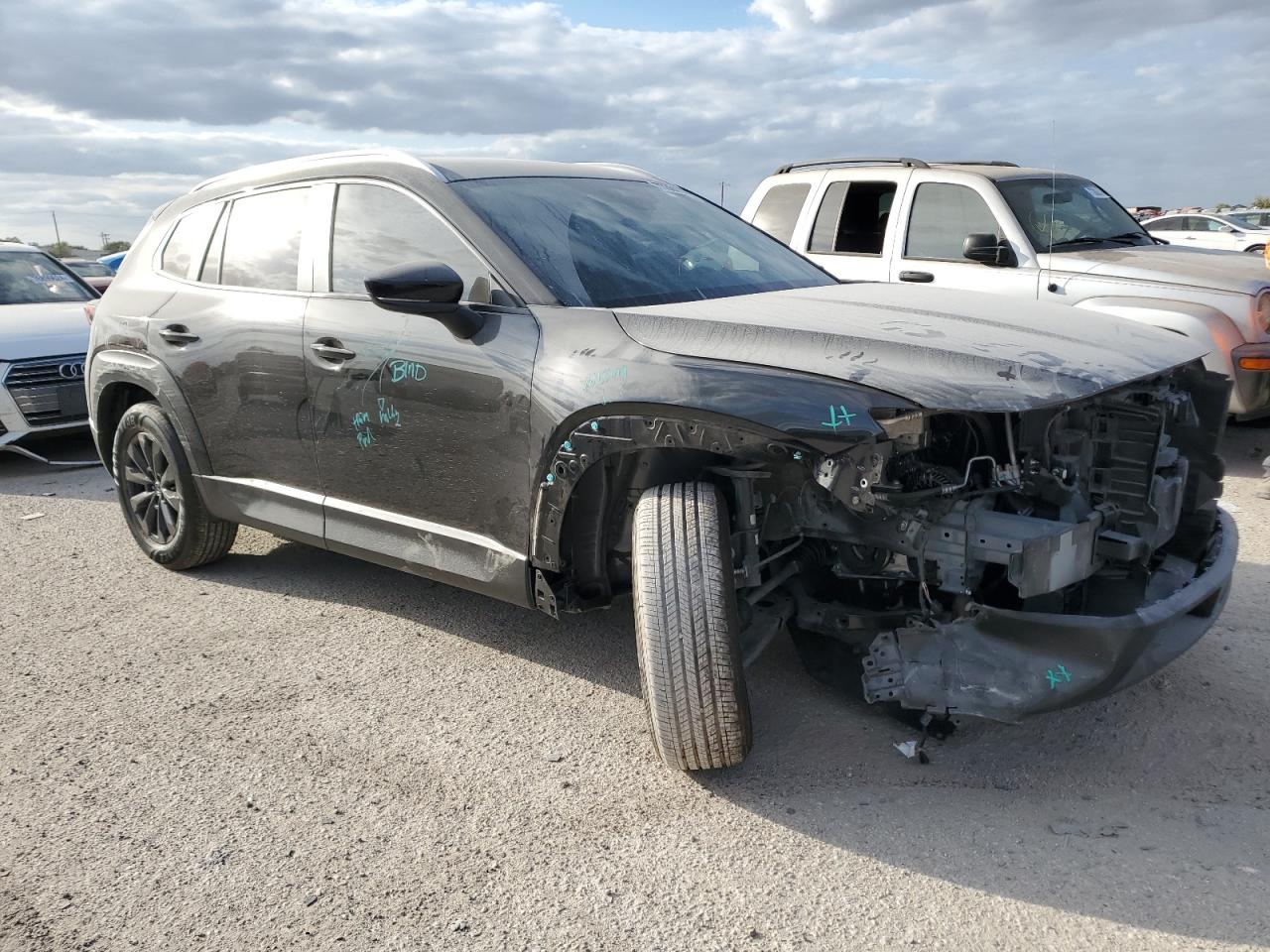 2023 Mazda CX-50 - Image 4