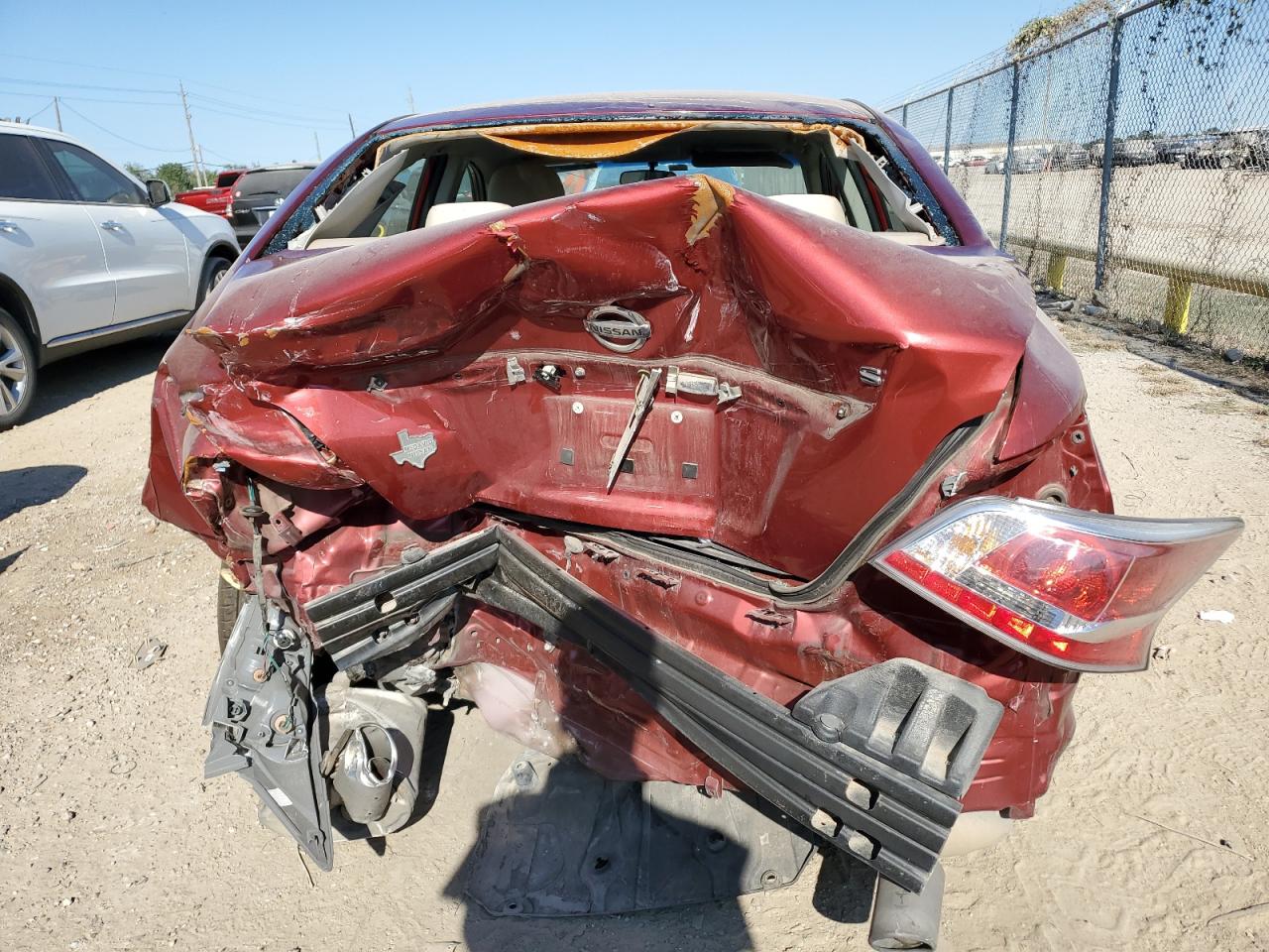 2015 Nissan Altima - Image 6