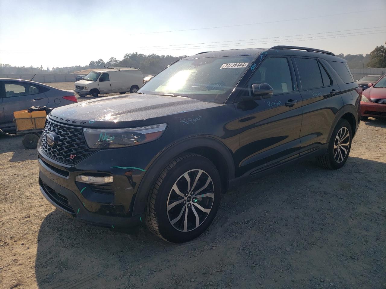 2020 Ford Explorer - Image 1