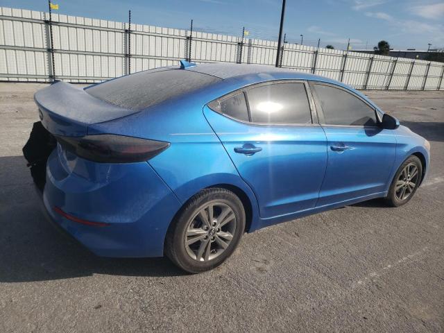  HYUNDAI ELANTRA 2018 Синий