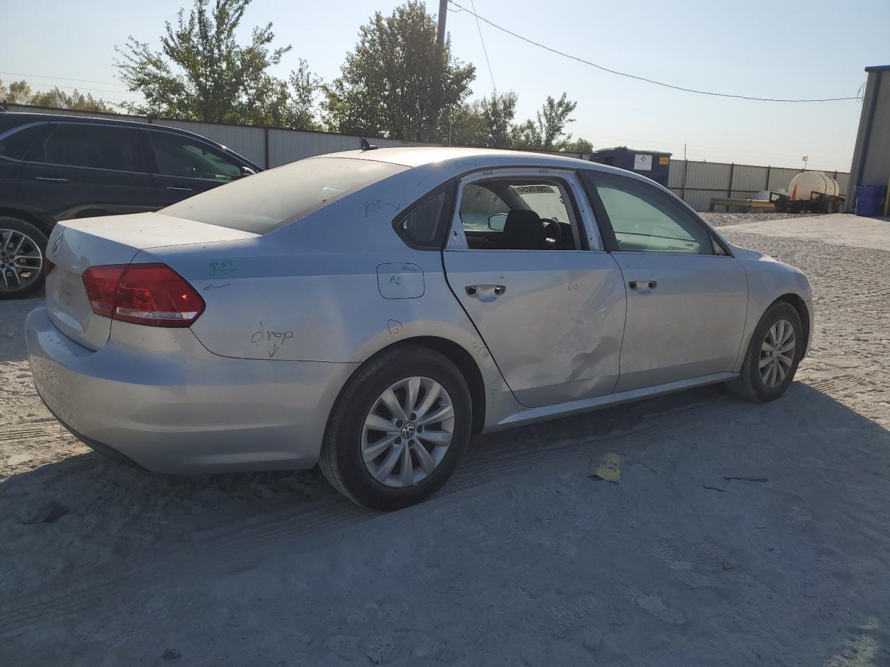 1VWAH7A33DC149213 2013 Volkswagen Passat S