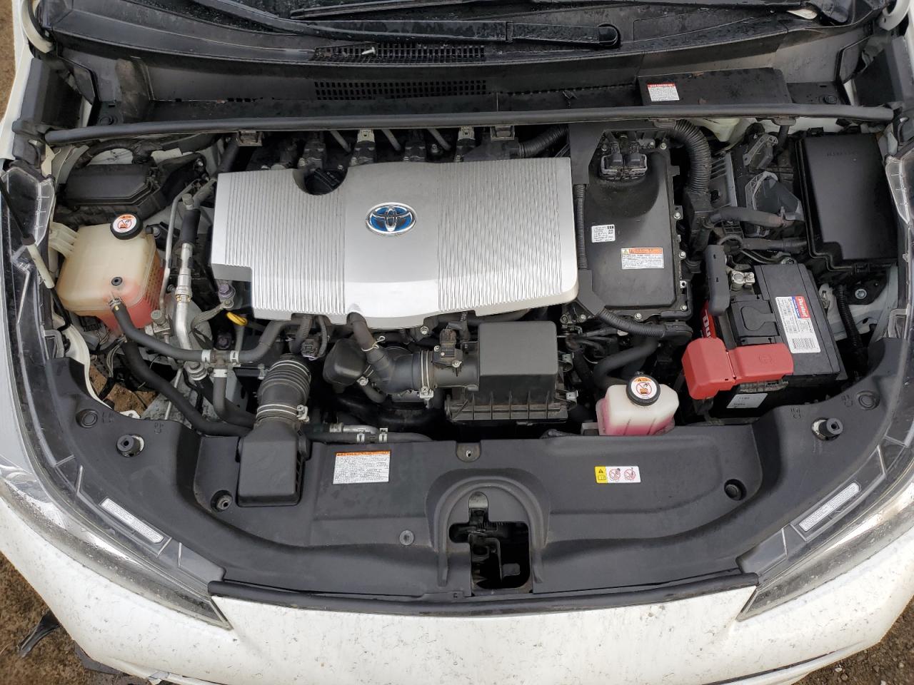 2019 Toyota Prius - Image 11