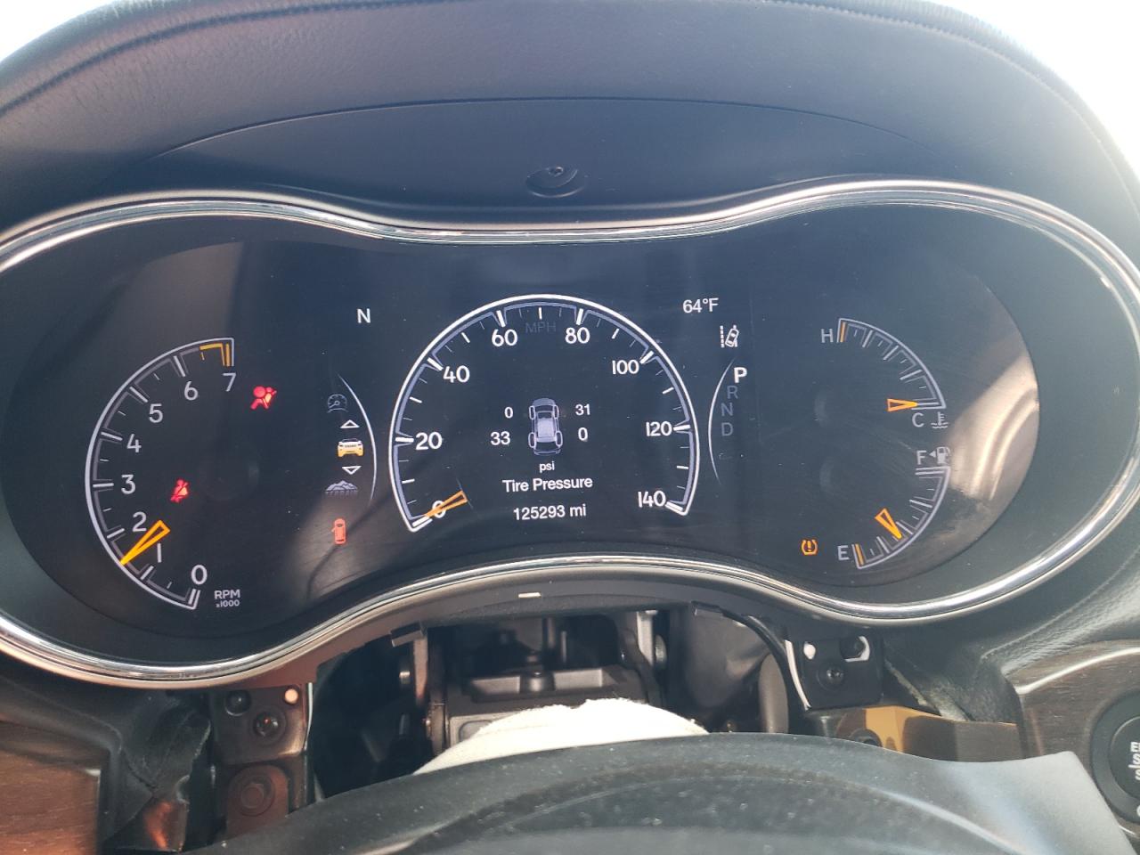 2018 Jeep Grand Cherokee - Image 9