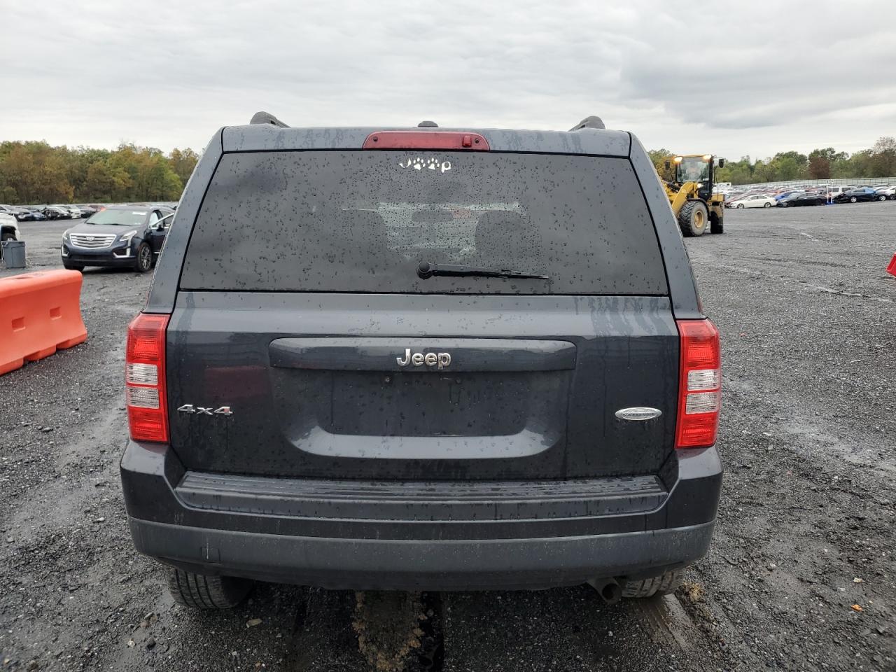 1C4NJRFB3ED658914 2014 Jeep Patriot Latitude