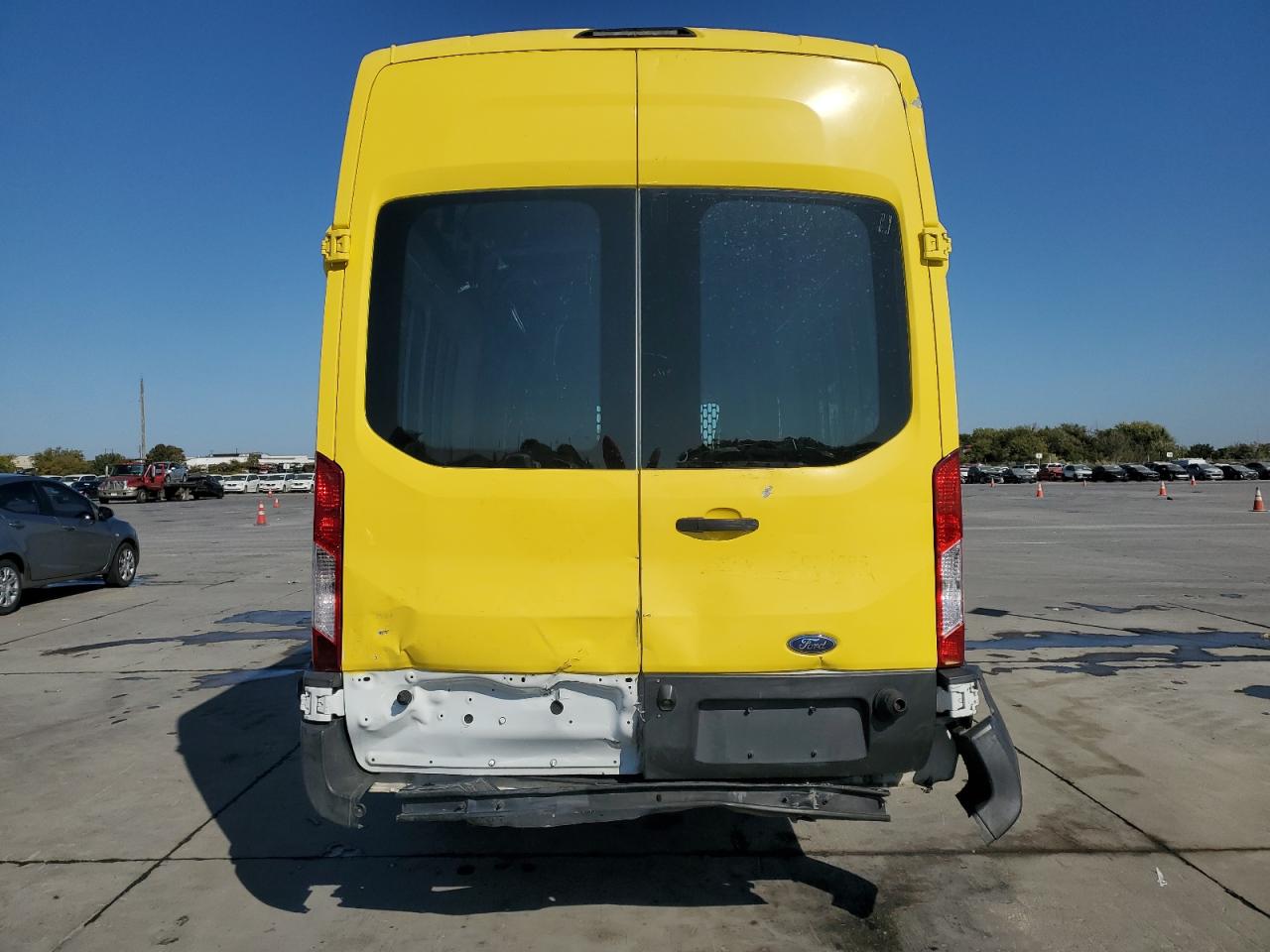 2016 Ford Transit T-250 VIN: 1FTYR3XM5GKB21821 Lot: 76823004