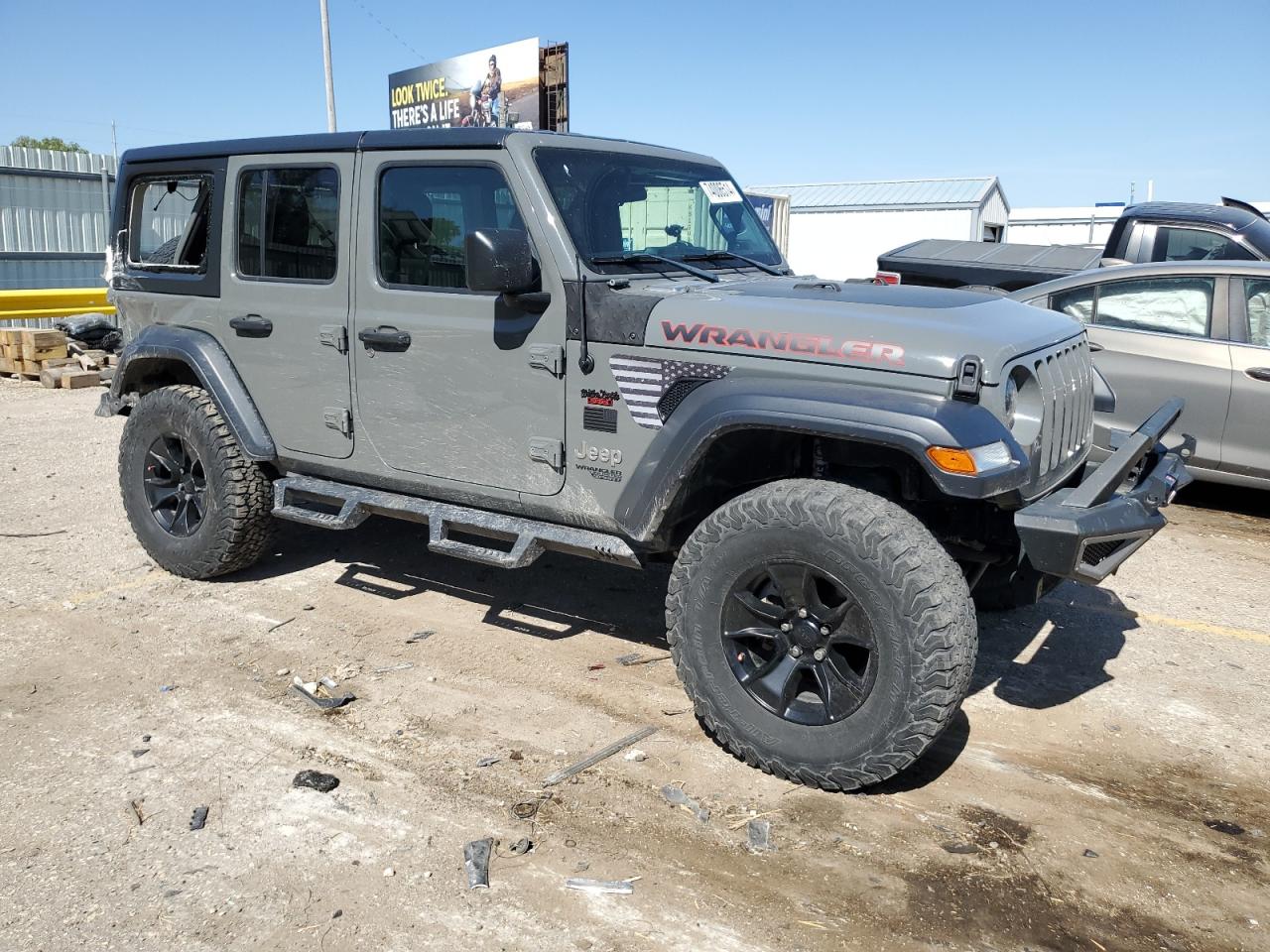 2019 Jeep Wrangler - Image 4