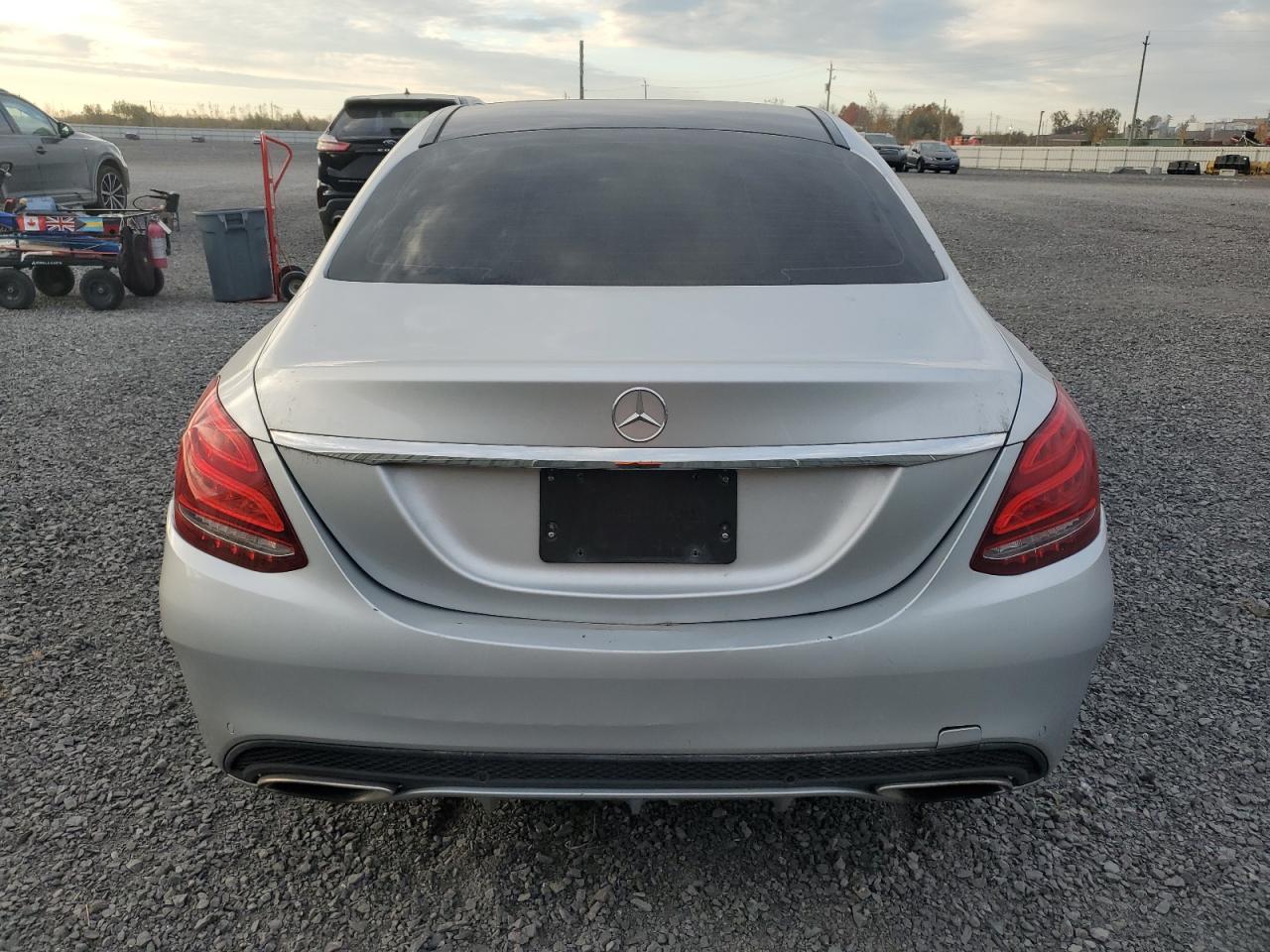 2015 Mercedes-Benz C 300 4Matic VIN: 55SWF4KB8FU054119 Lot: 77327834