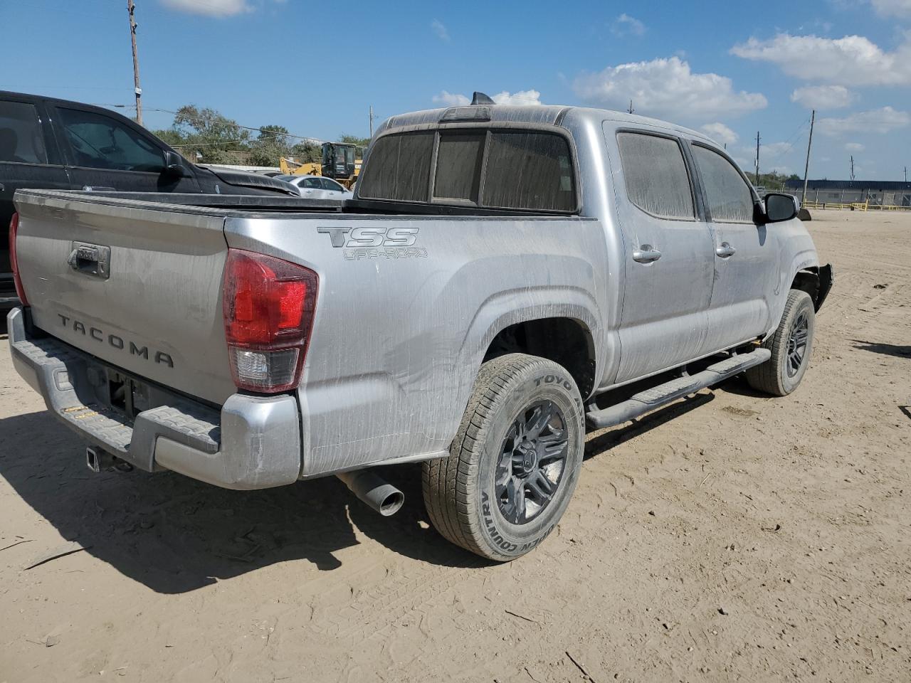 VIN 5TFAX5GN2LX187820 2020 TOYOTA TACOMA no.3