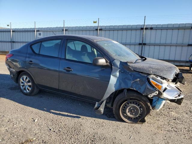  NISSAN VERSA 2015 Синій