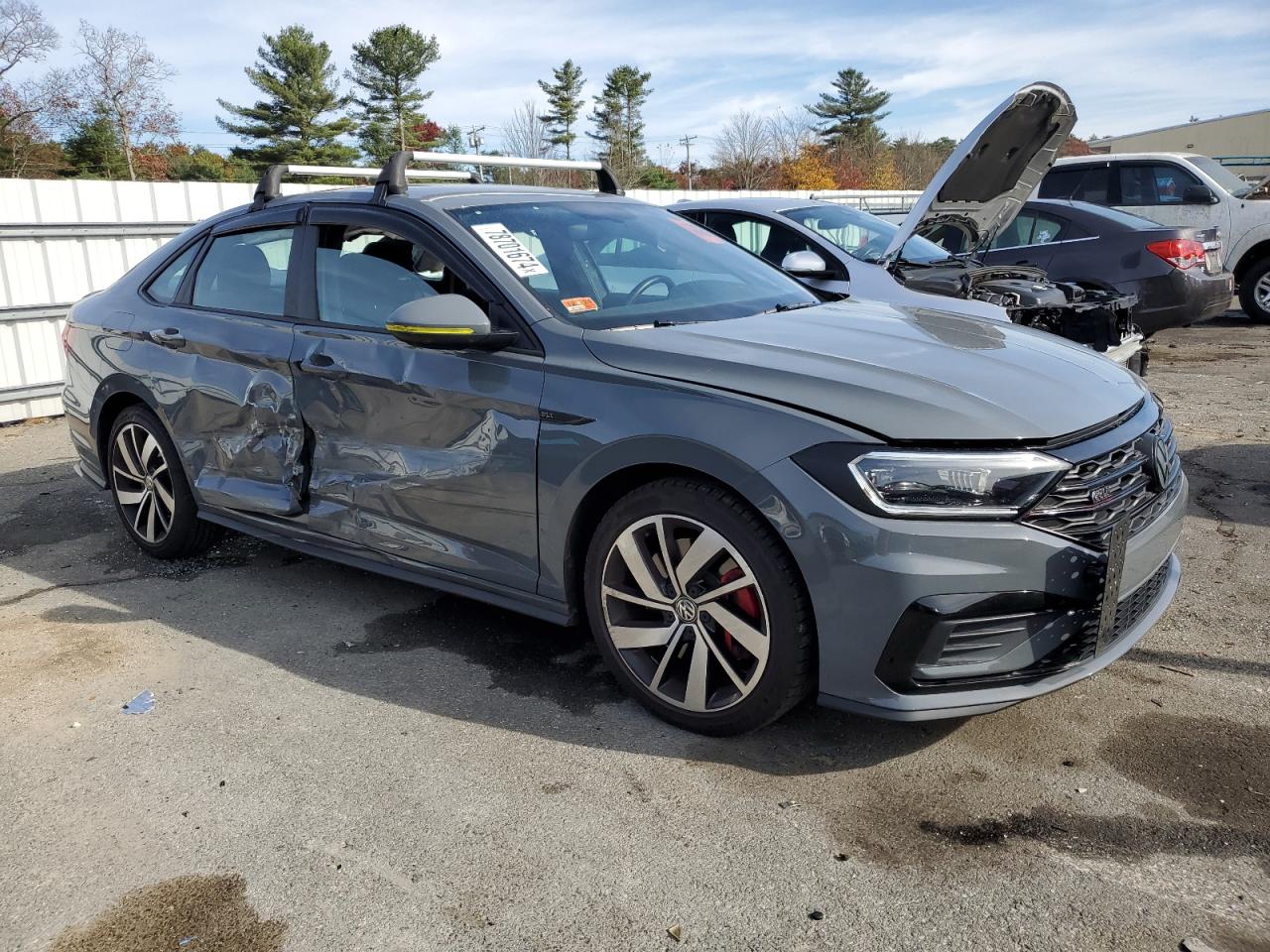 2019 Volkswagen Jetta - Image 4