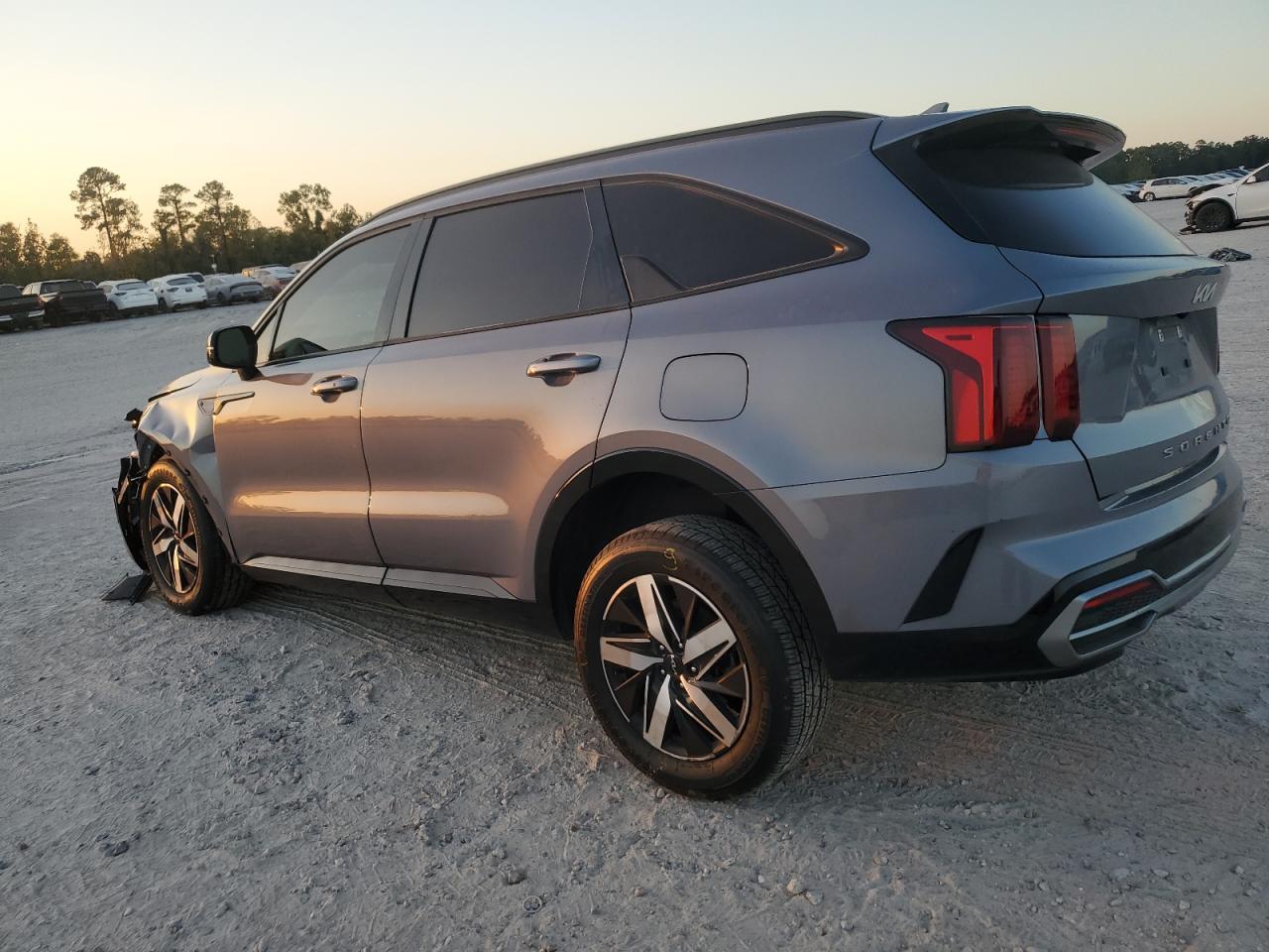 2022 Kia Sorento - Image 2
