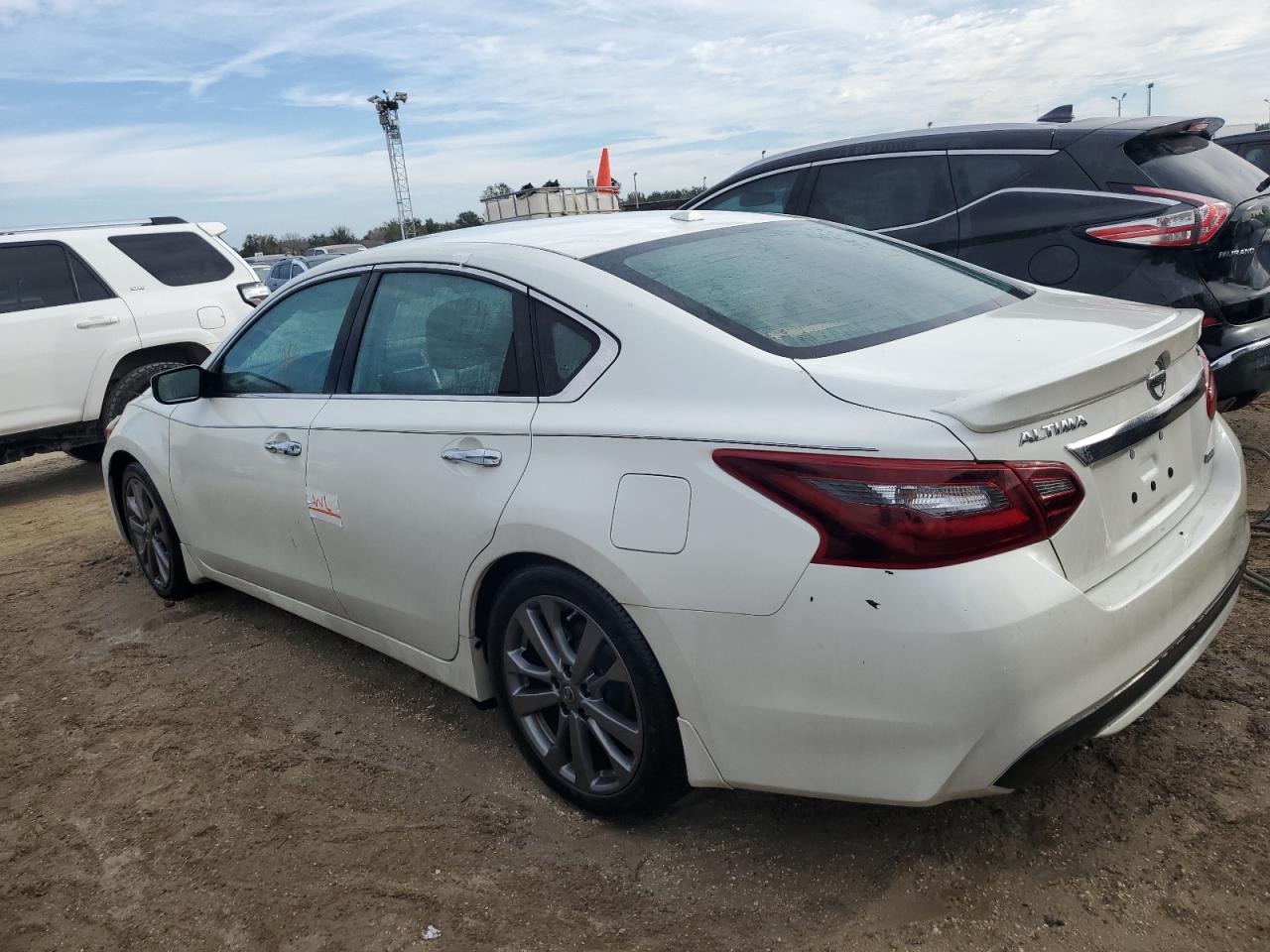 VIN 1N4AL3AP6JC197609 2018 NISSAN ALTIMA no.2