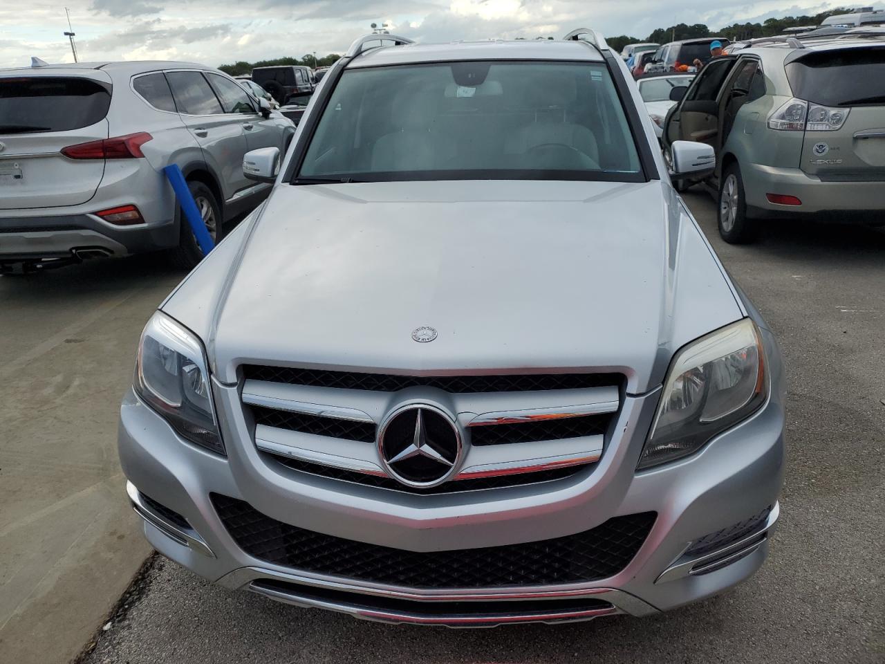 VIN WDCGG5HB7DG135688 2013 MERCEDES-BENZ GLK-CLASS no.5