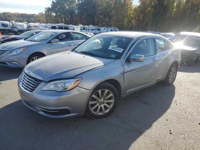 2014 Chrysler 200 Touring