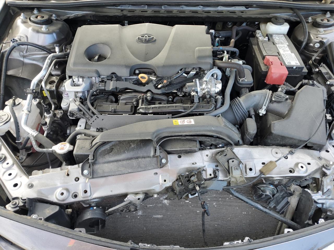 2022 Toyota Camry - Image 11
