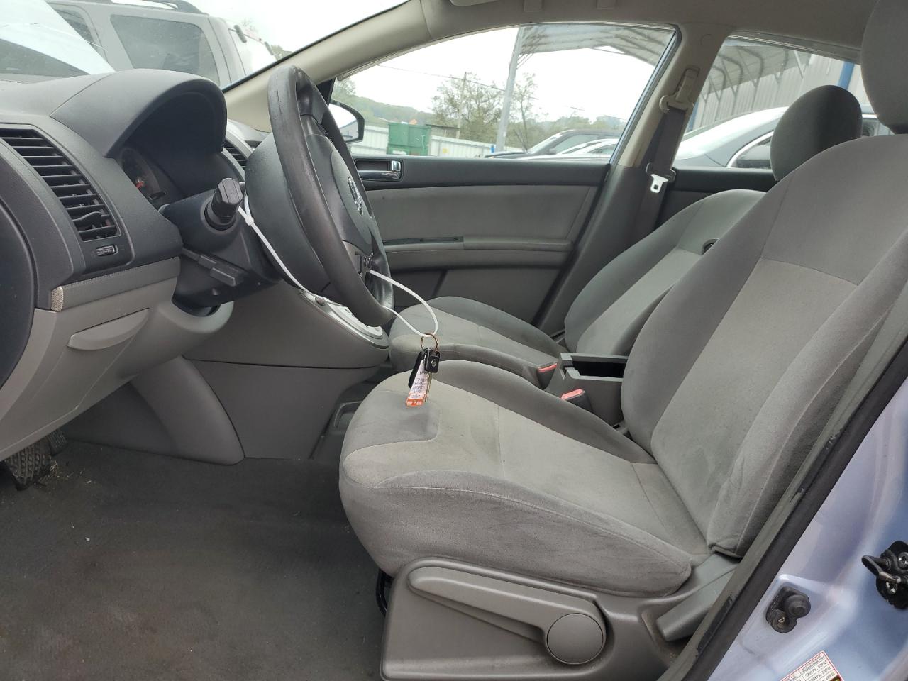 2009 Nissan Sentra - Image 7
