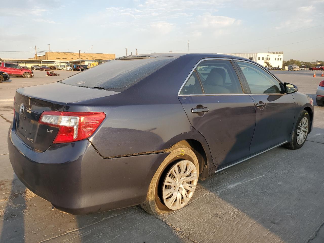 2014 Toyota Camry - Image 3