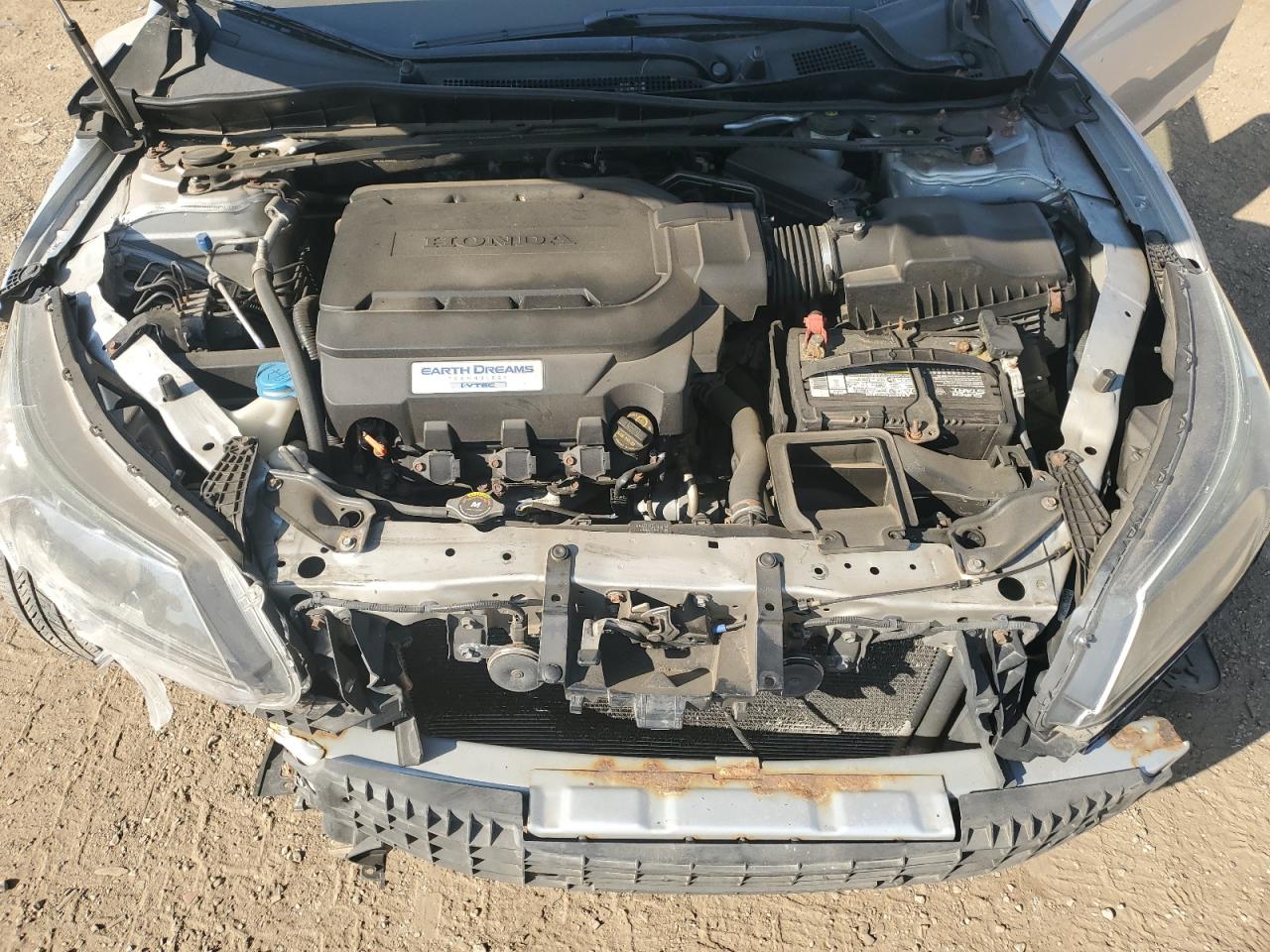 1HGCR3F88DA047716 2013 Honda Accord Exl