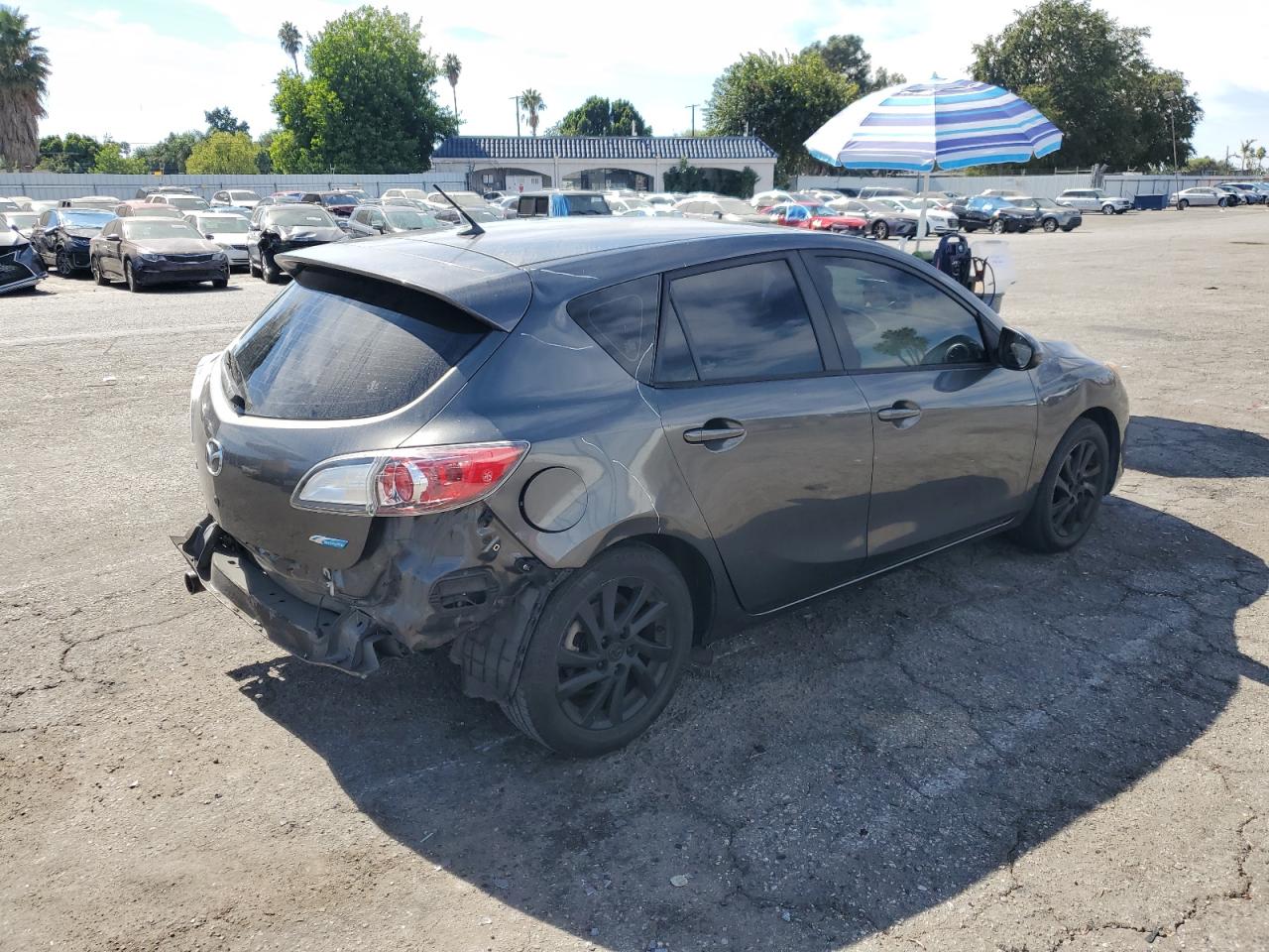 2012 Mazda 3 - Image 3