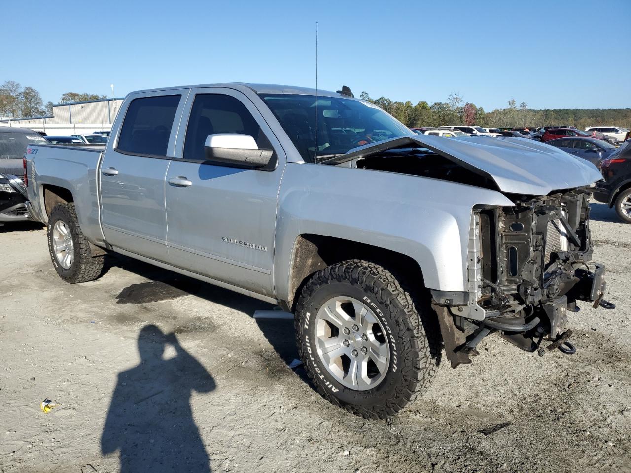 2018 Chevrolet Silverado - Image 4