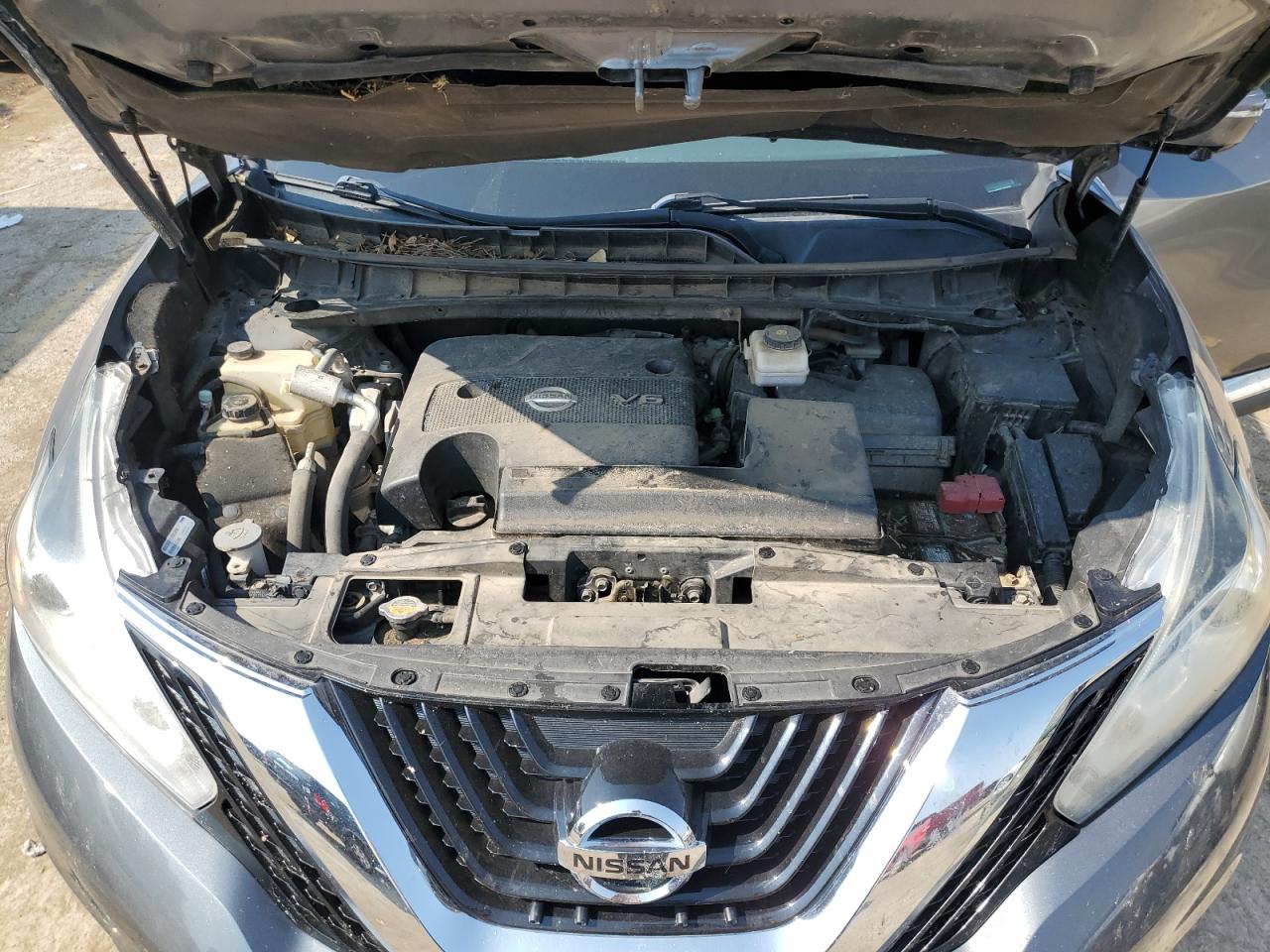 2015 Nissan Murano - Image 12