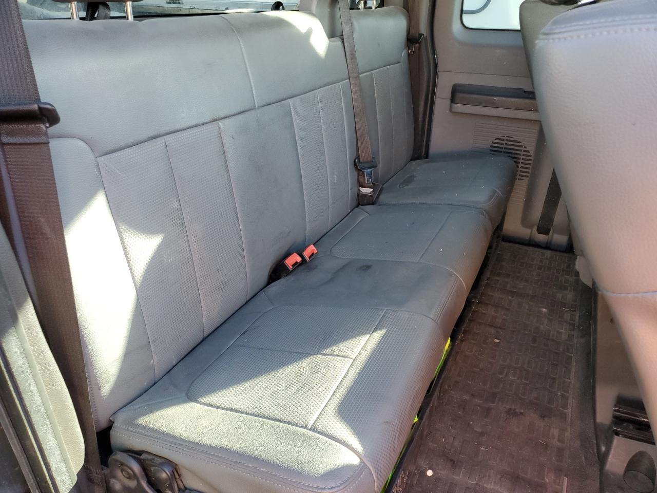 2016 Ford F250 - Image 10