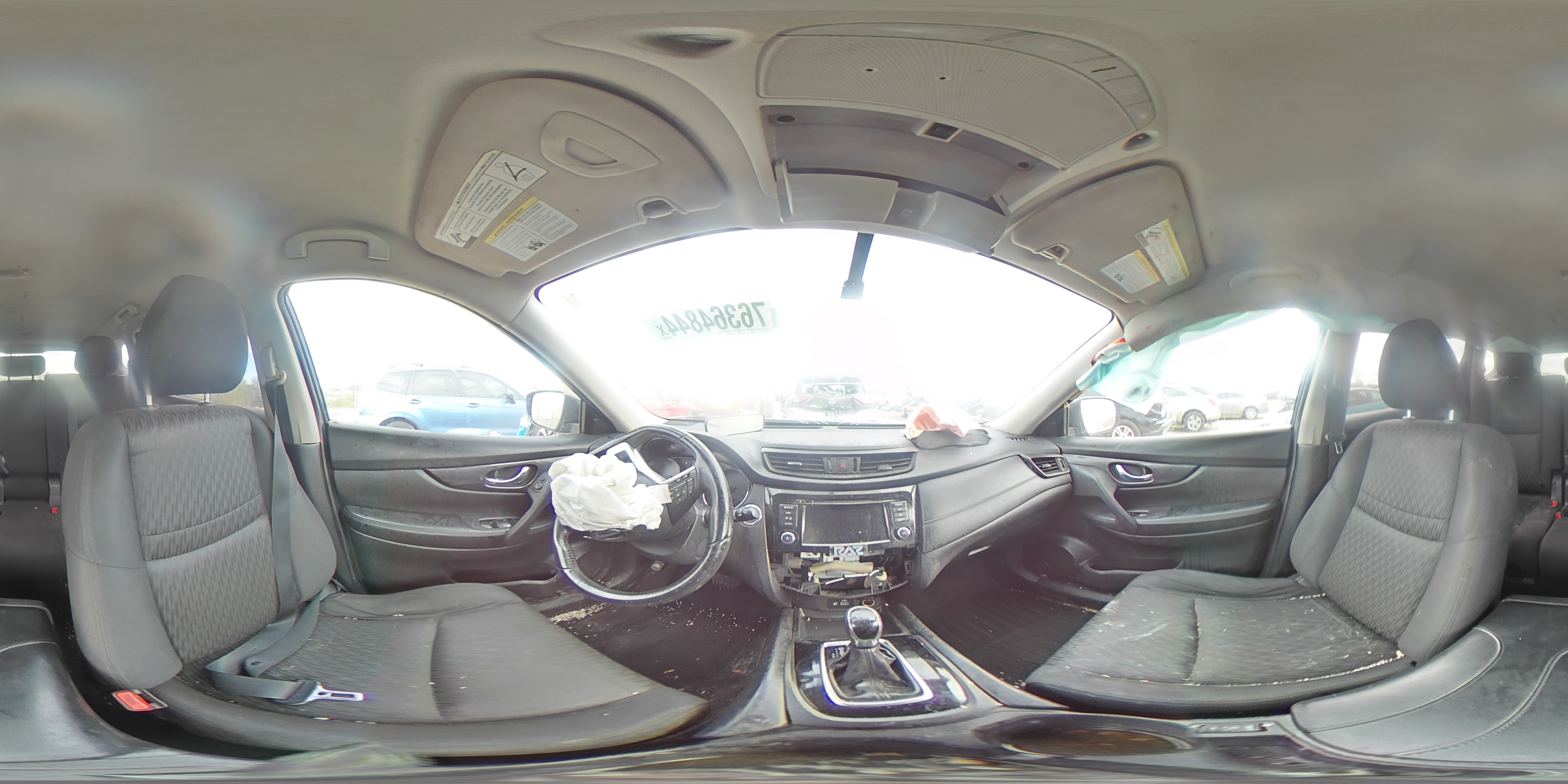2018 Nissan Rogue - Image 14