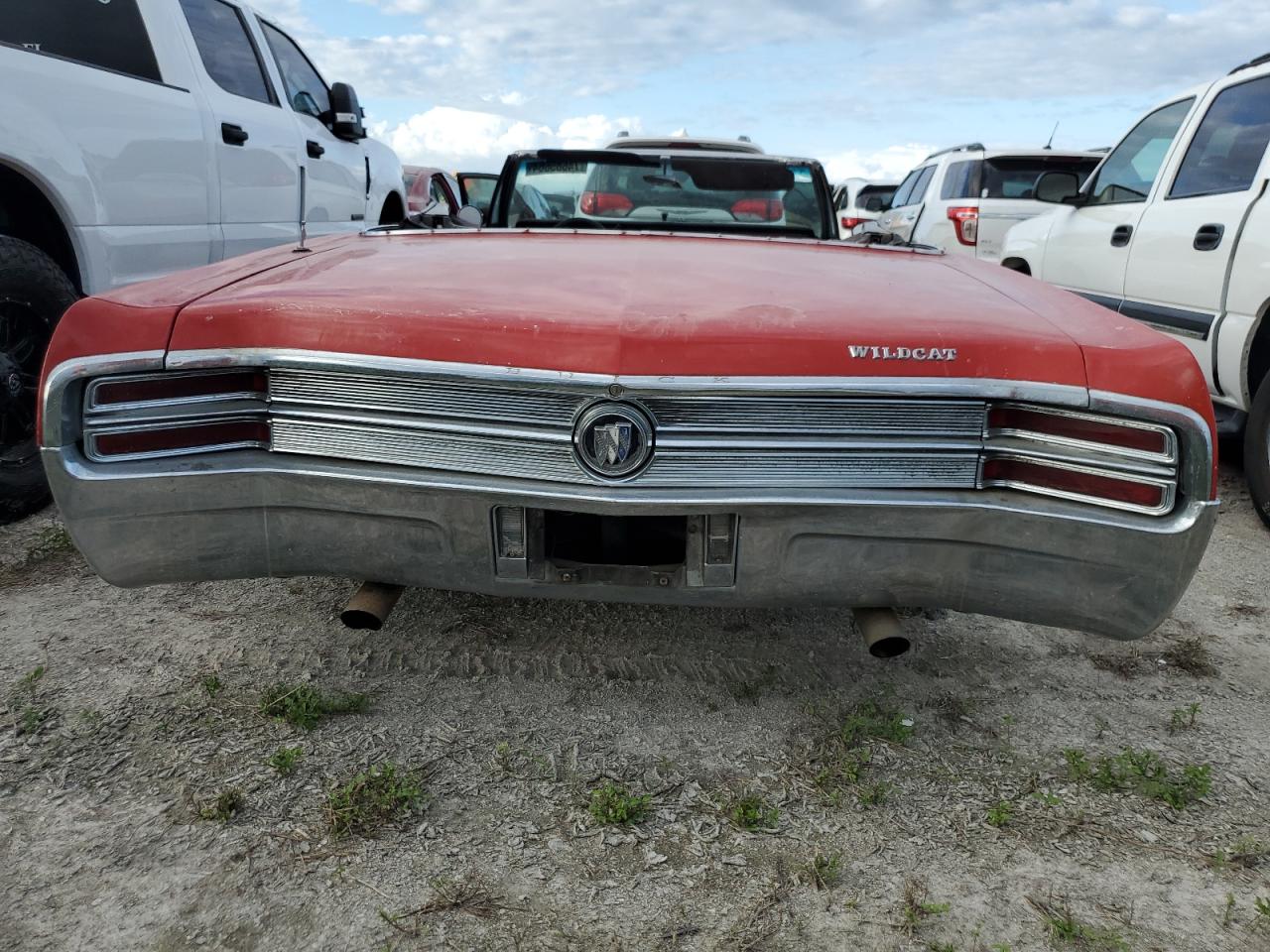 1965 Buick Wildcat VIN: 466675H932297 Lot: 74685664