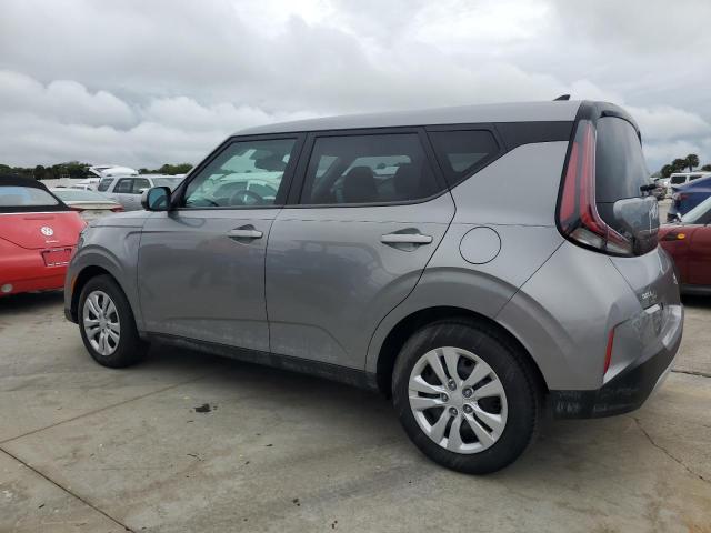  KIA SOUL 2023 Srebrny