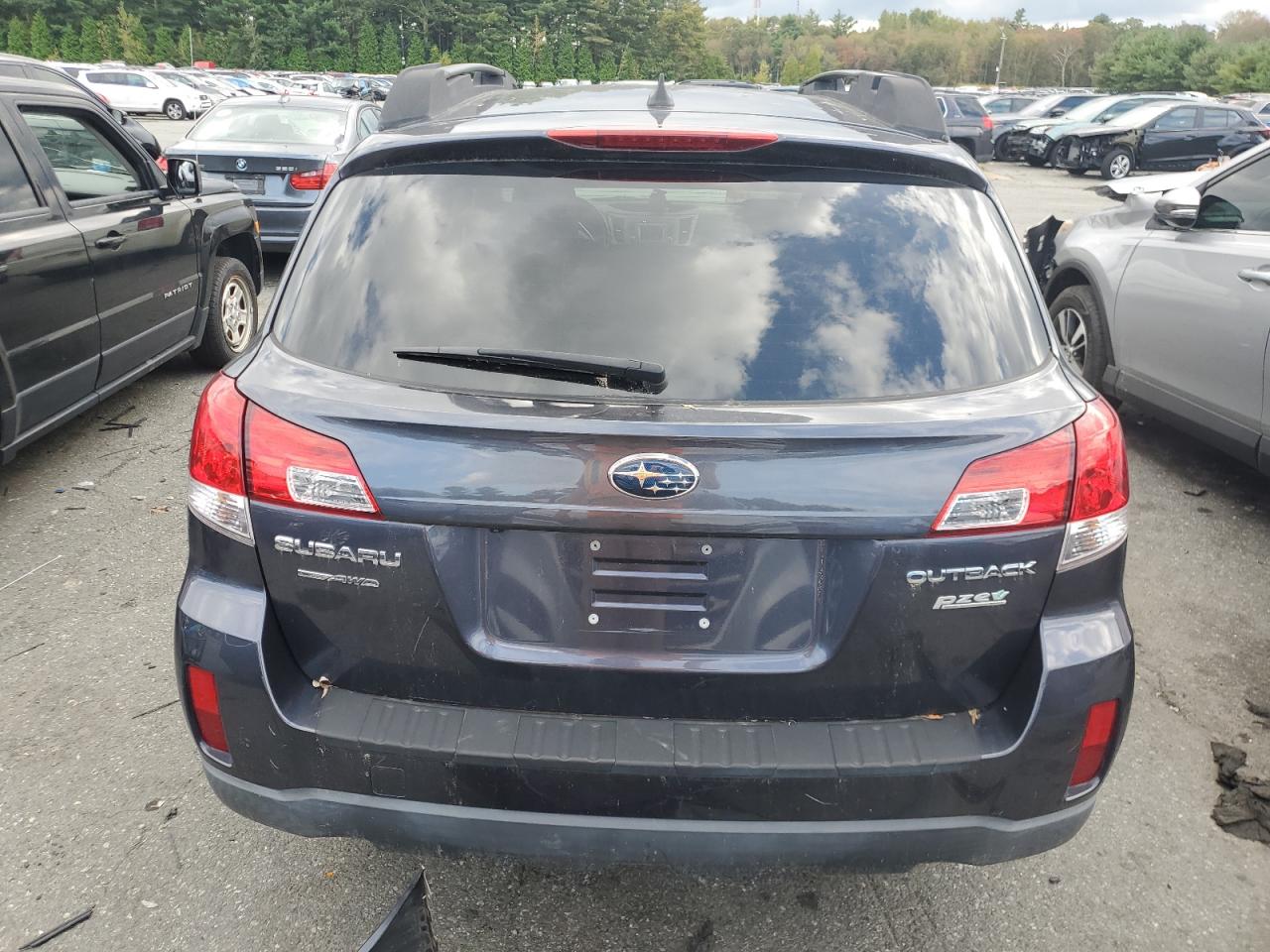 2013 Subaru Outback 2.5I Limited VIN: 4S4BRBKC5D3318908 Lot: 73007884