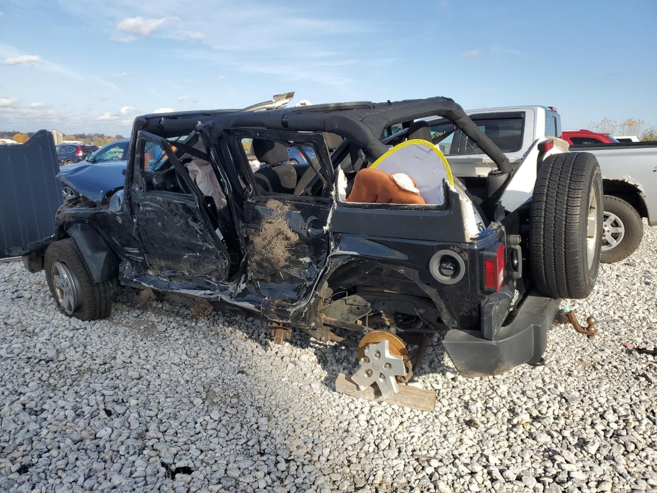 2016 Jeep Wrangler - Image 2