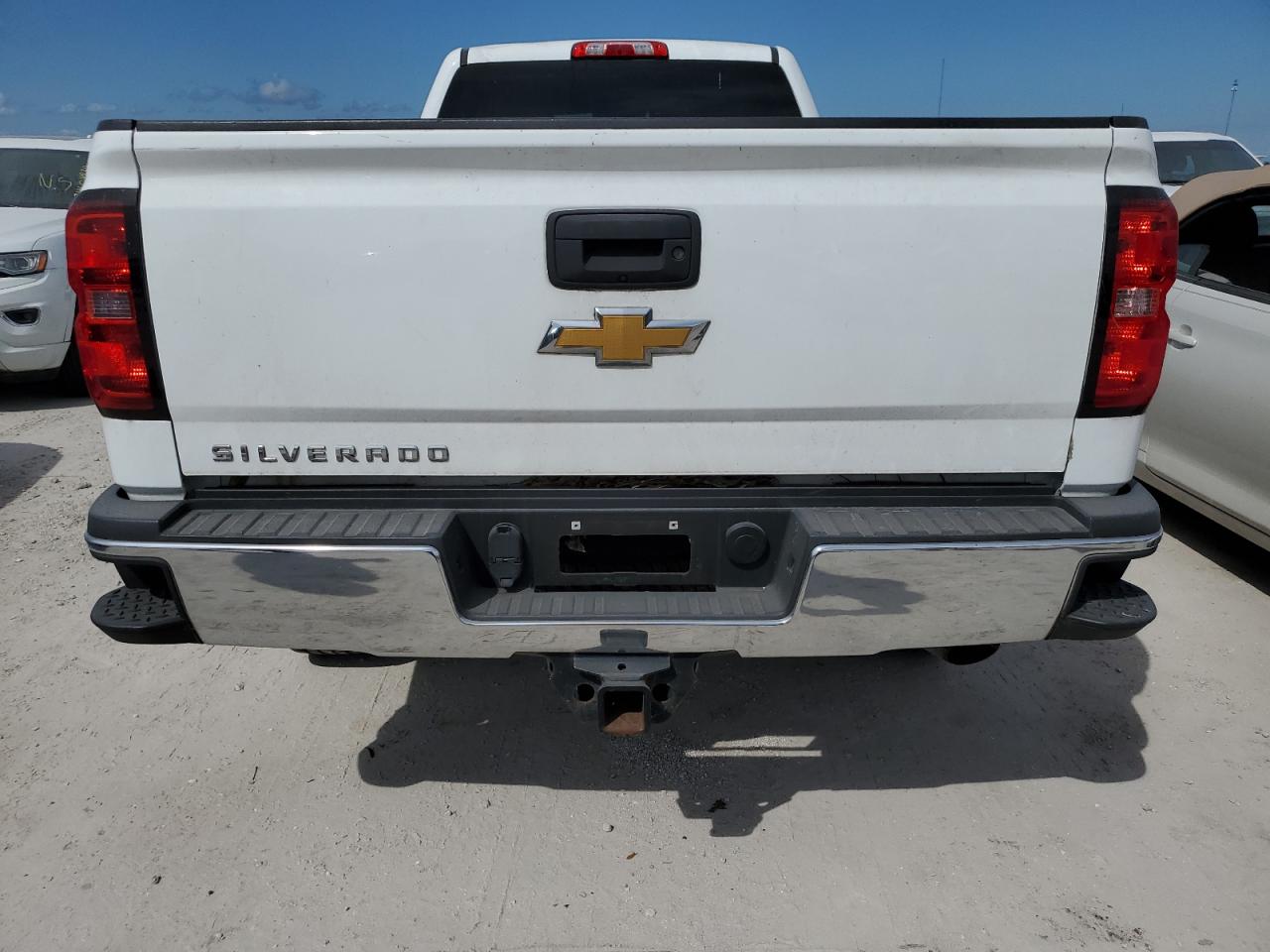 2016 Chevrolet Silverado - Image 6