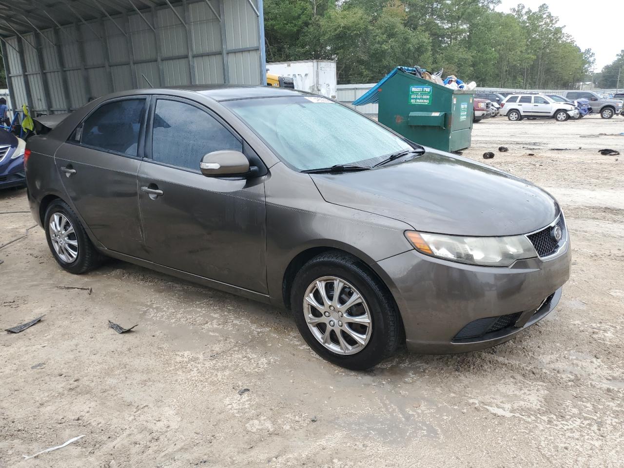 2010 Kia Forte - Image 4