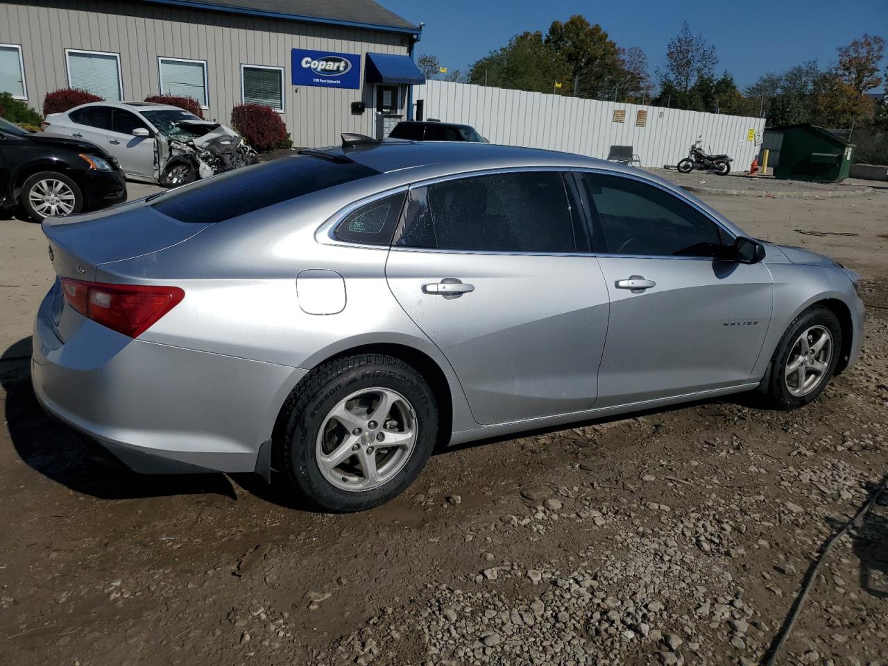 2016 Chevrolet Malibu - Image 3