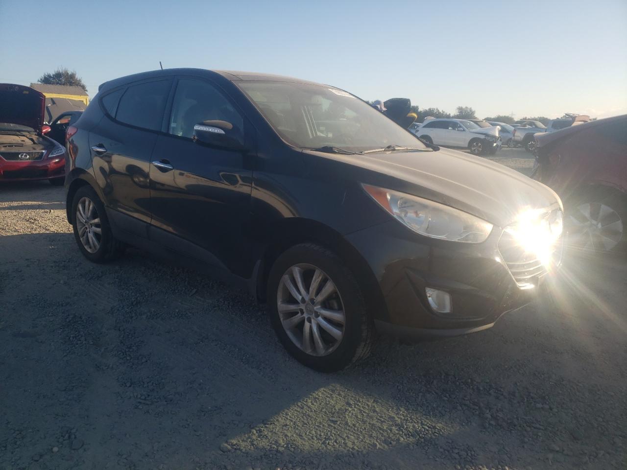 2012 Hyundai Tucson - Image 4